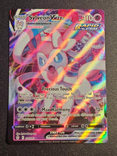 Pokemon TCG - Sylveon VMAX 075/203 Evolving Skies