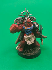 Warhammer 40k Space Marine Captain with Power Fist