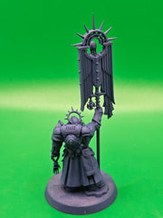 Warhammer 40k Space Marines Primaris Bladeguard Ancient Standard Bearer