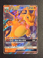 Pokemon TCG - Charizard GX SM211 Promo
