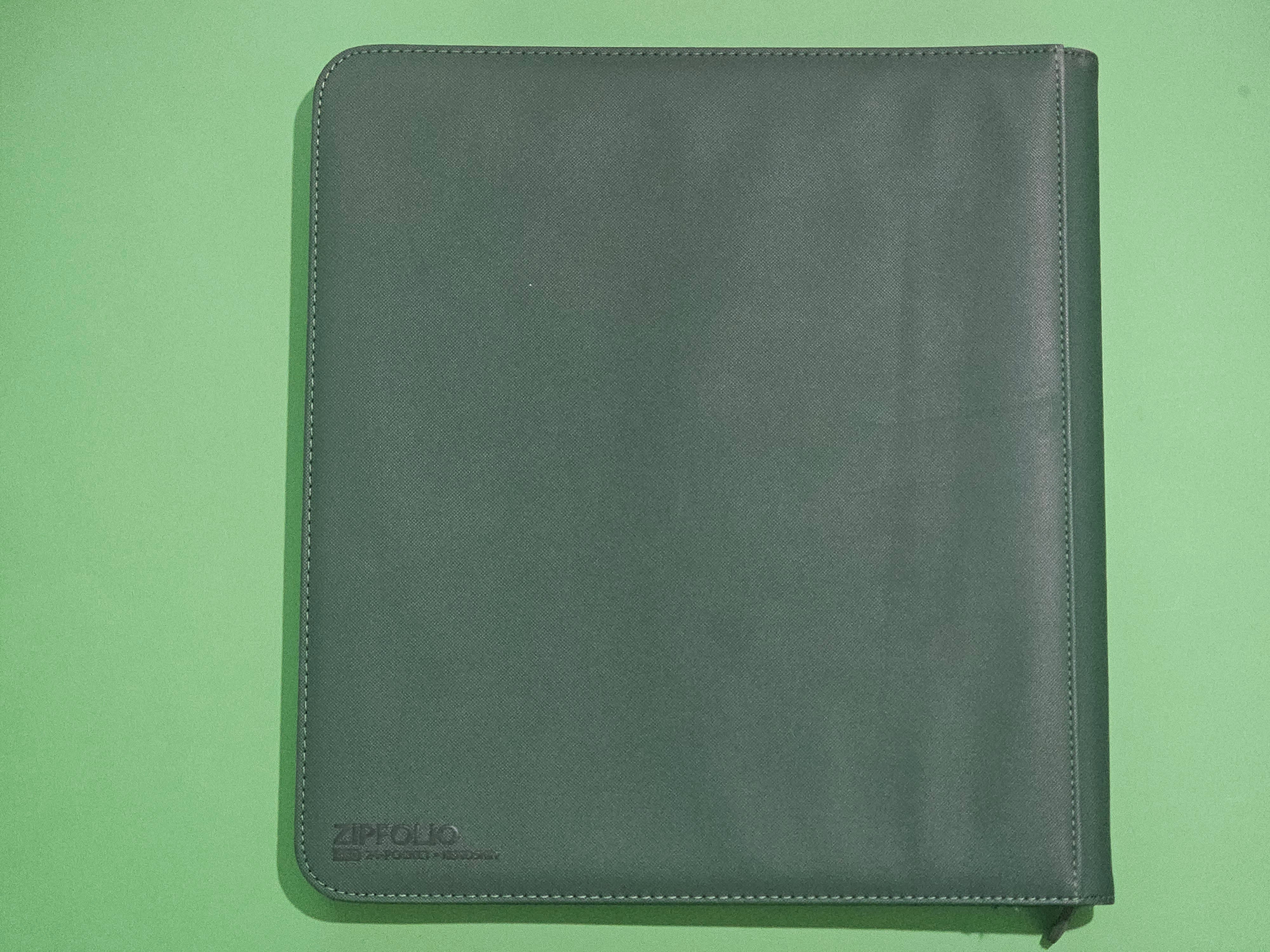 Ultimate Guard Quad Row Zipfolio Green