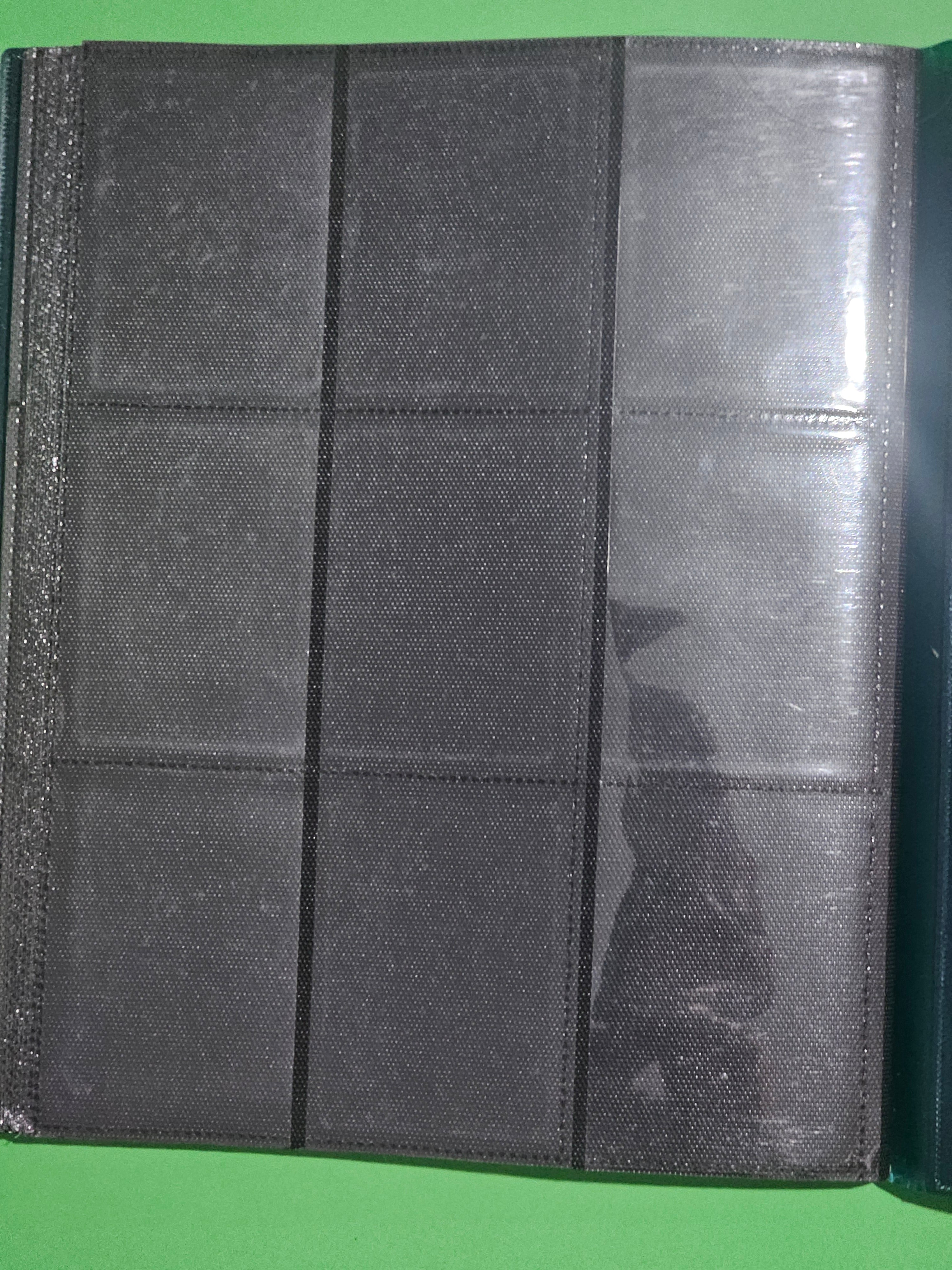 Ultra Pro 9 Pocket Binder Green
