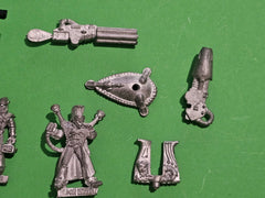 Warhammer 40k - Eldar Vintage Rouge Trader Weapon Platform and Crew