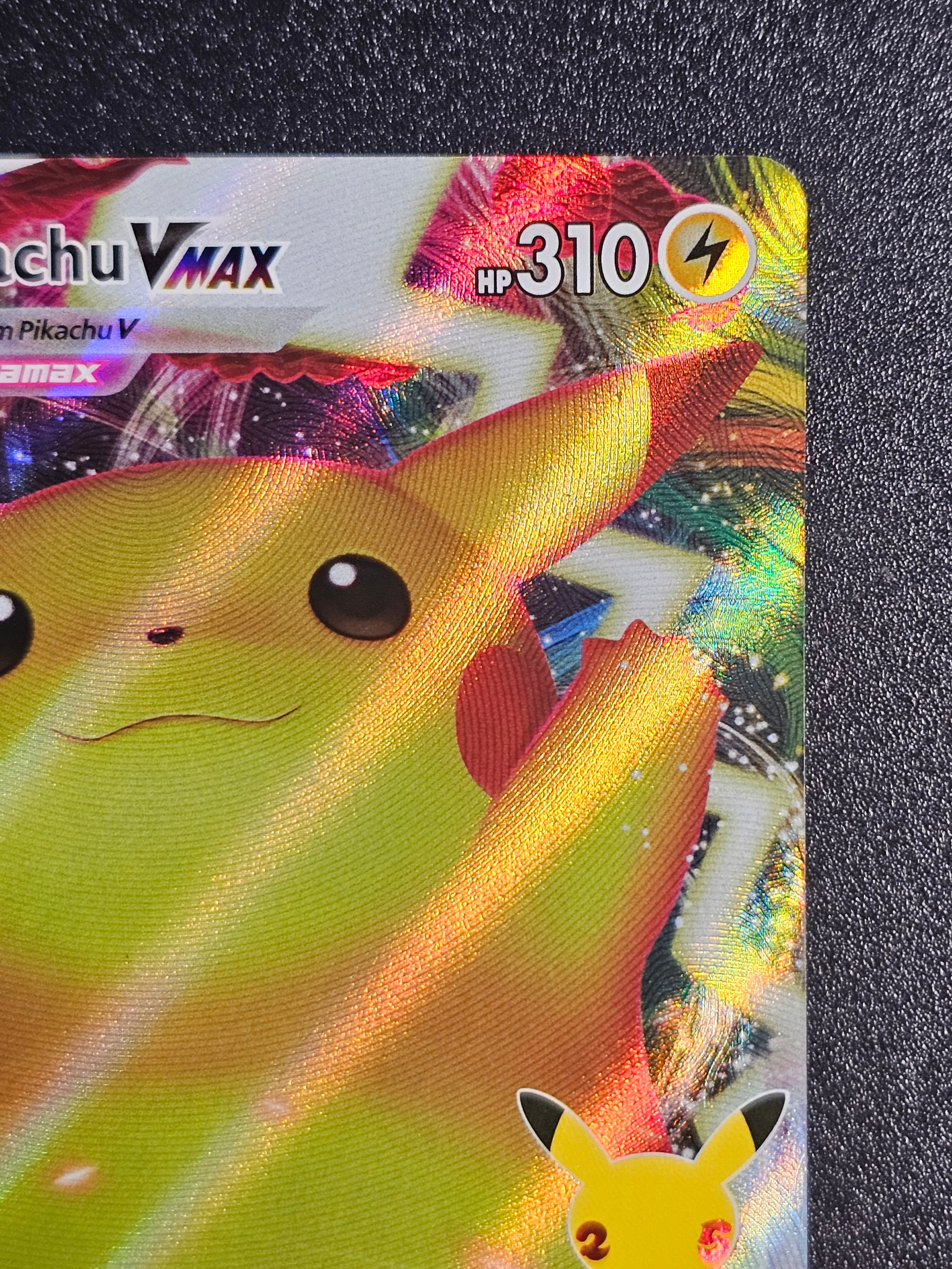 Pokemon TCG - Pikachu Vmax SWSH062