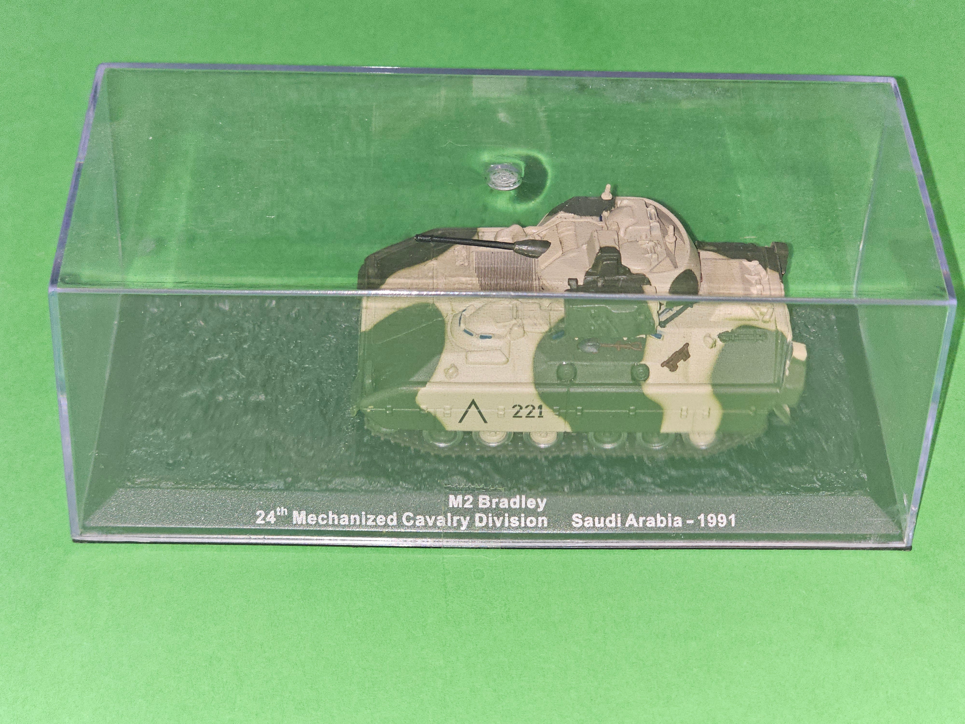 Deagostini Combat Tank - M2 Bradley