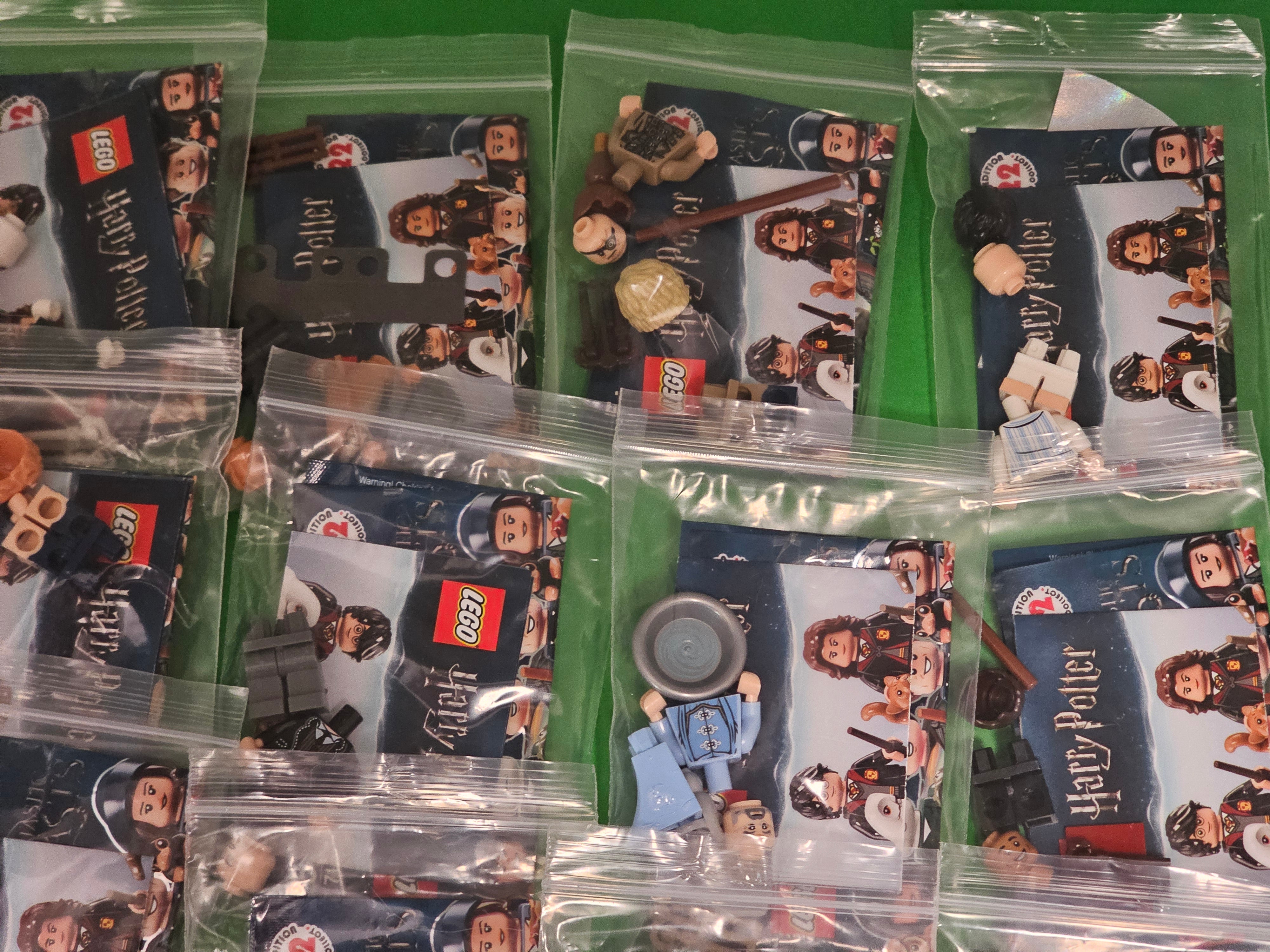 LEGO Fantastic Beasts and Where to Find them 21 Mini Figure Collection