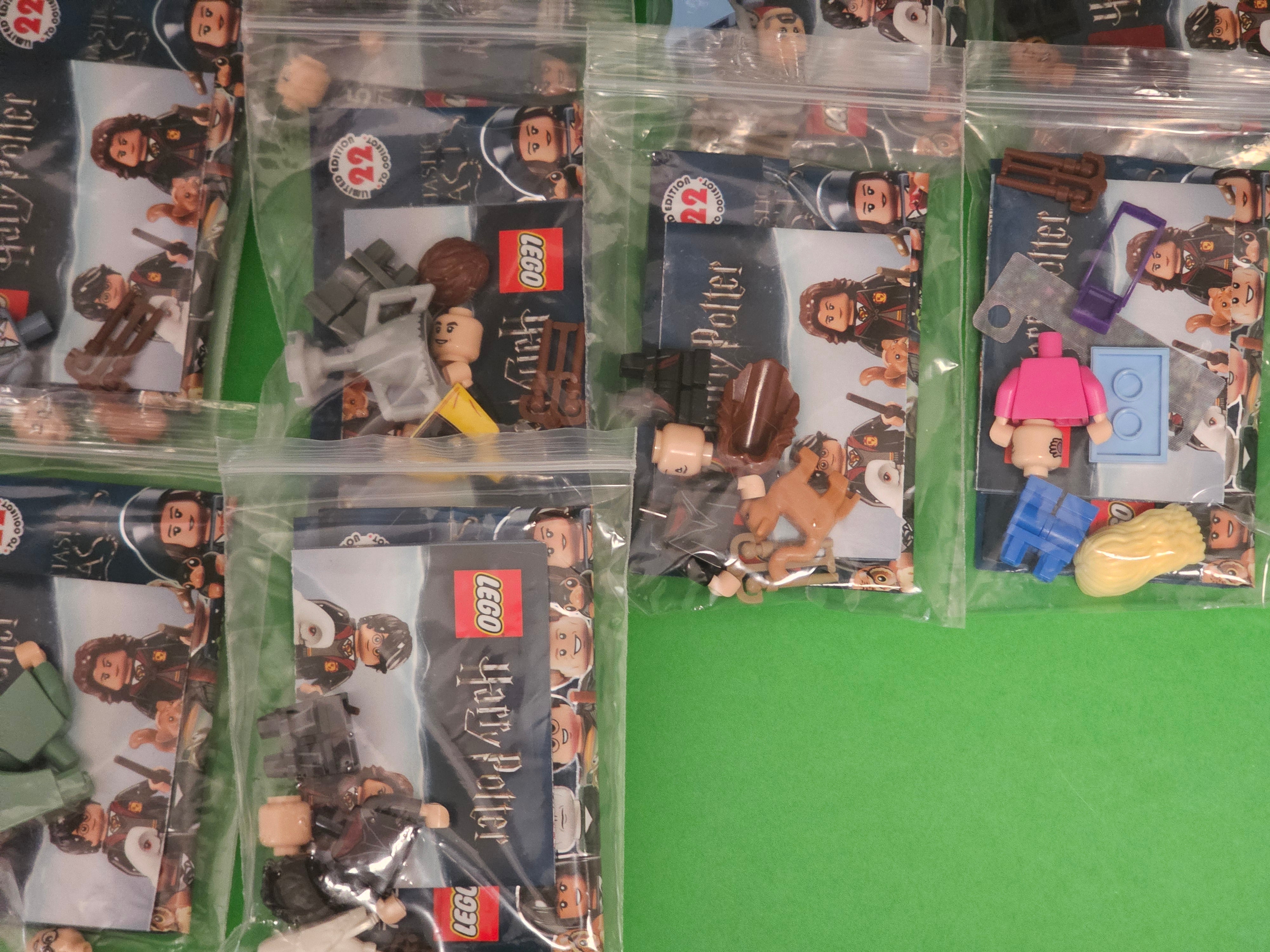 LEGO Fantastic Beasts and Where to Find them 21 Mini Figure Collection