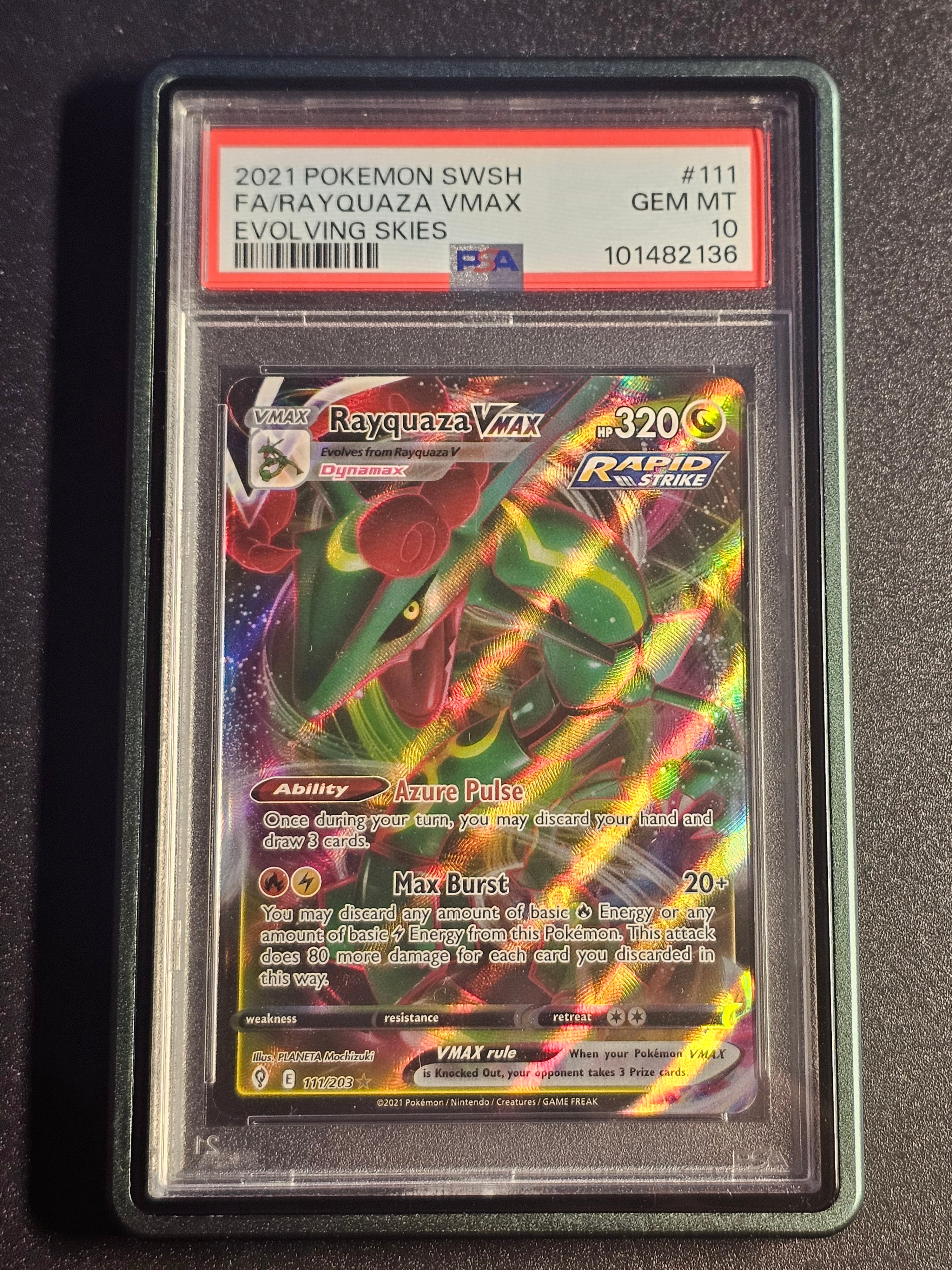 Rayquaza VMAX 111/203 Evolving Skies PSA 10
