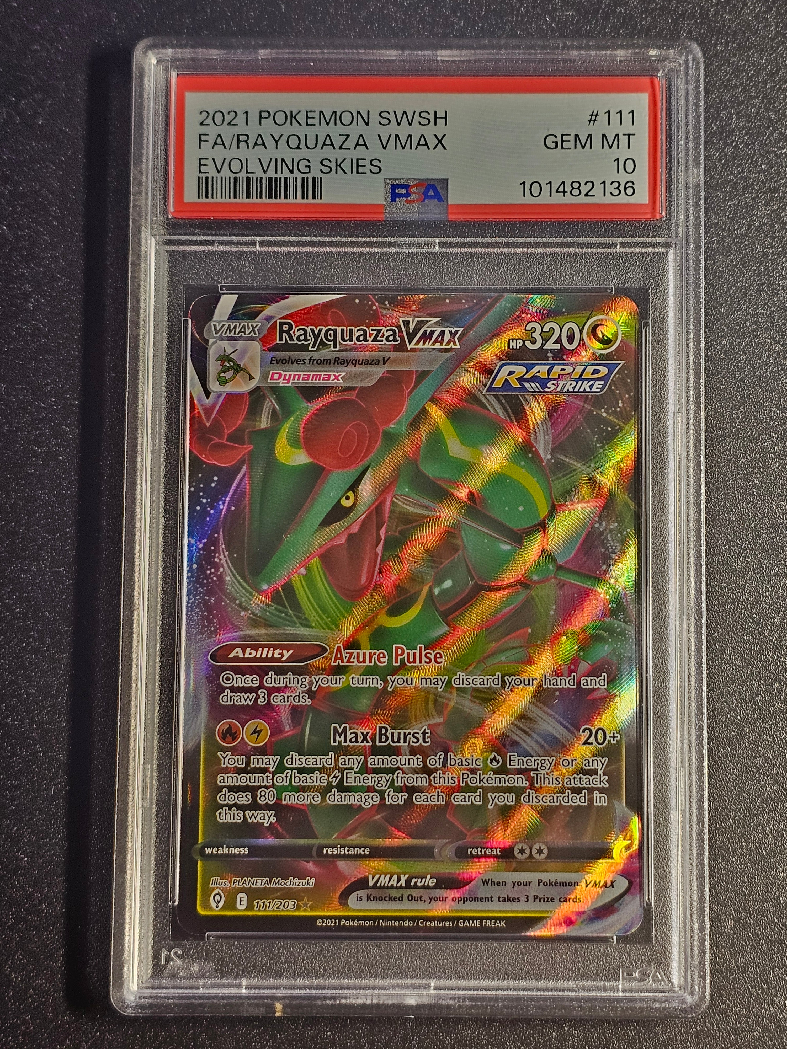 Rayquaza VMAX 111/203 Evolving Skies PSA 10