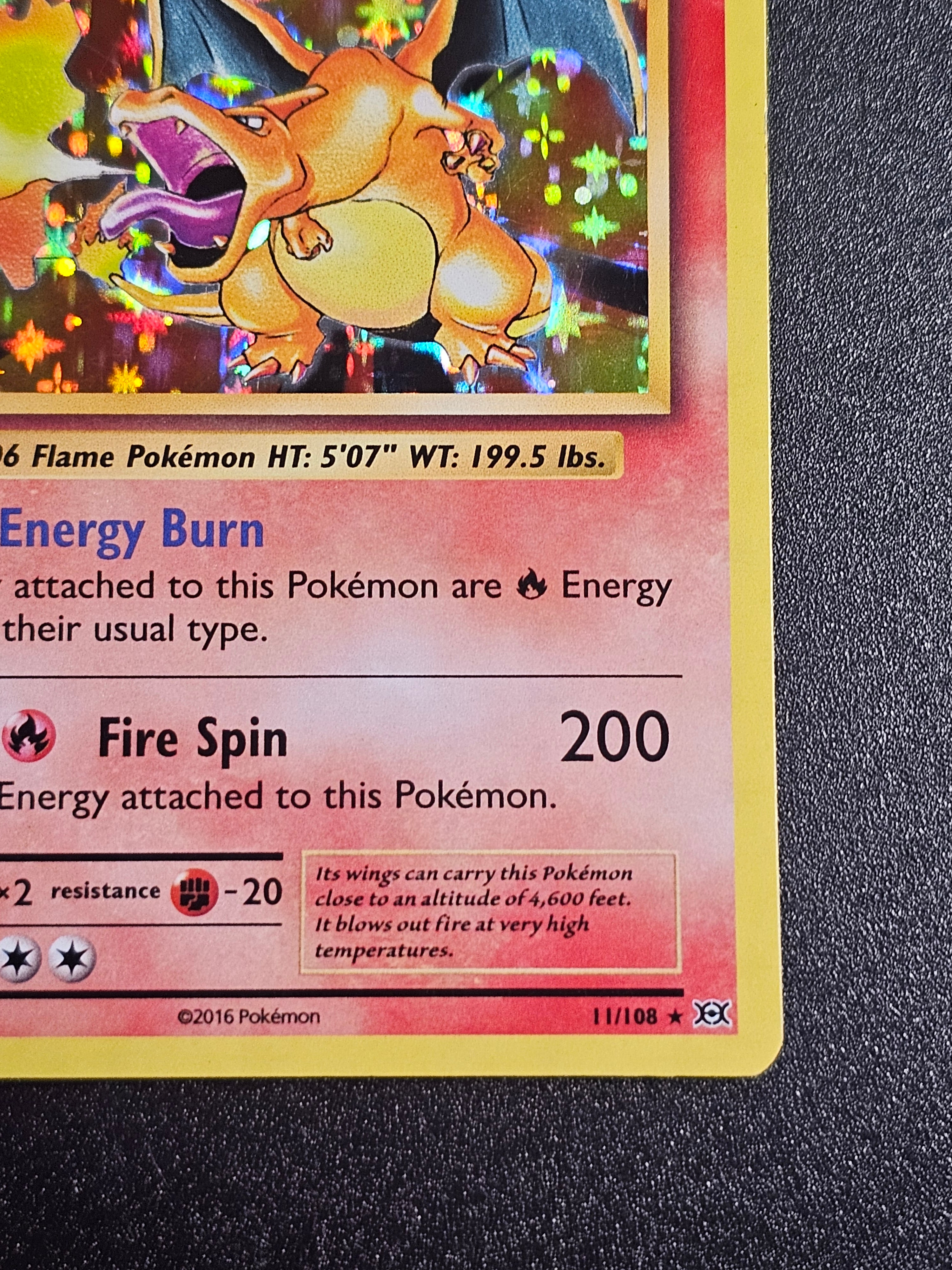 Pokemon TCG - Charizard 11/108 Evolutions