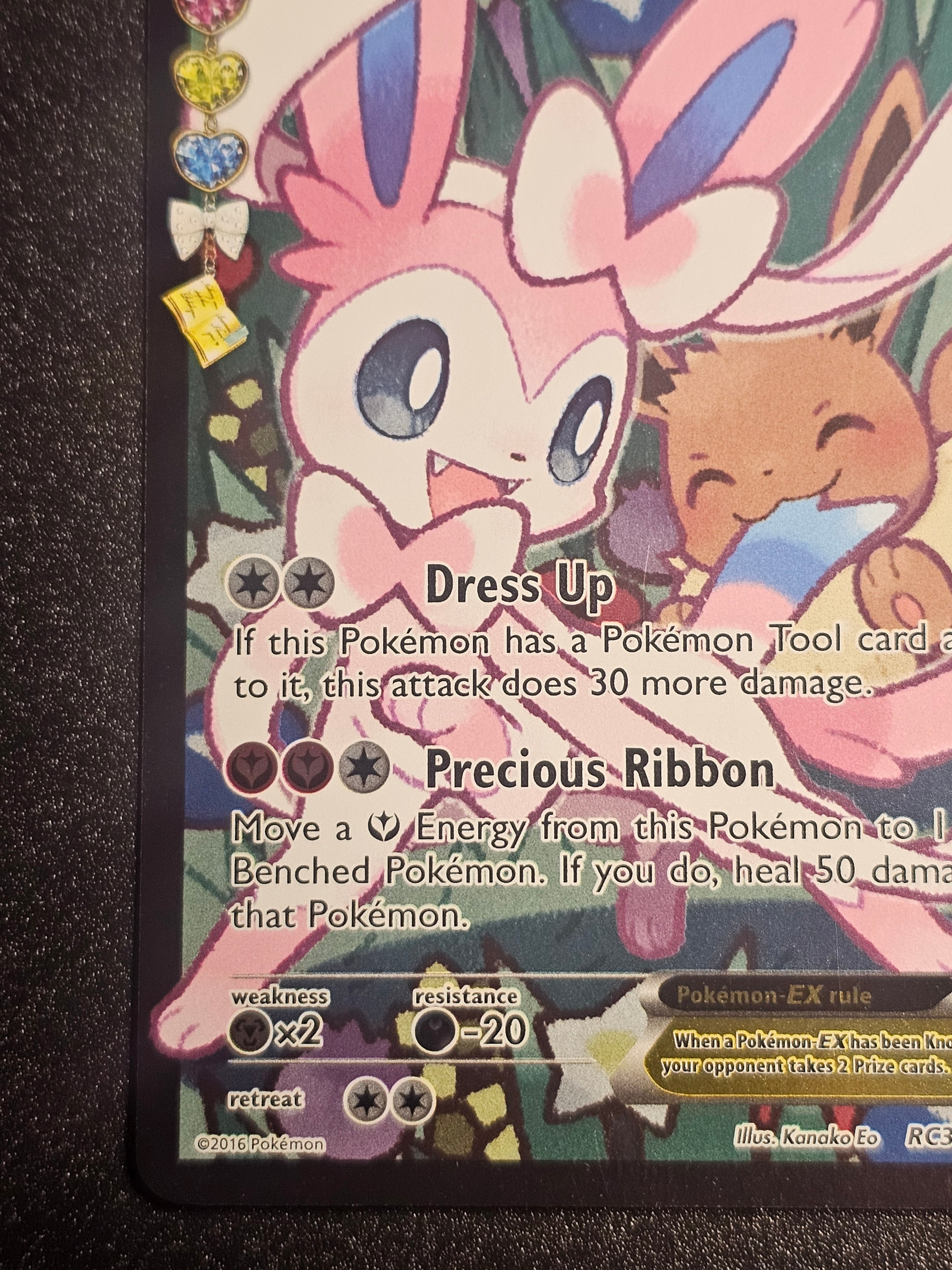 Pokemon TCG - Sylveon EX RC32/RC32 Radiant Collection