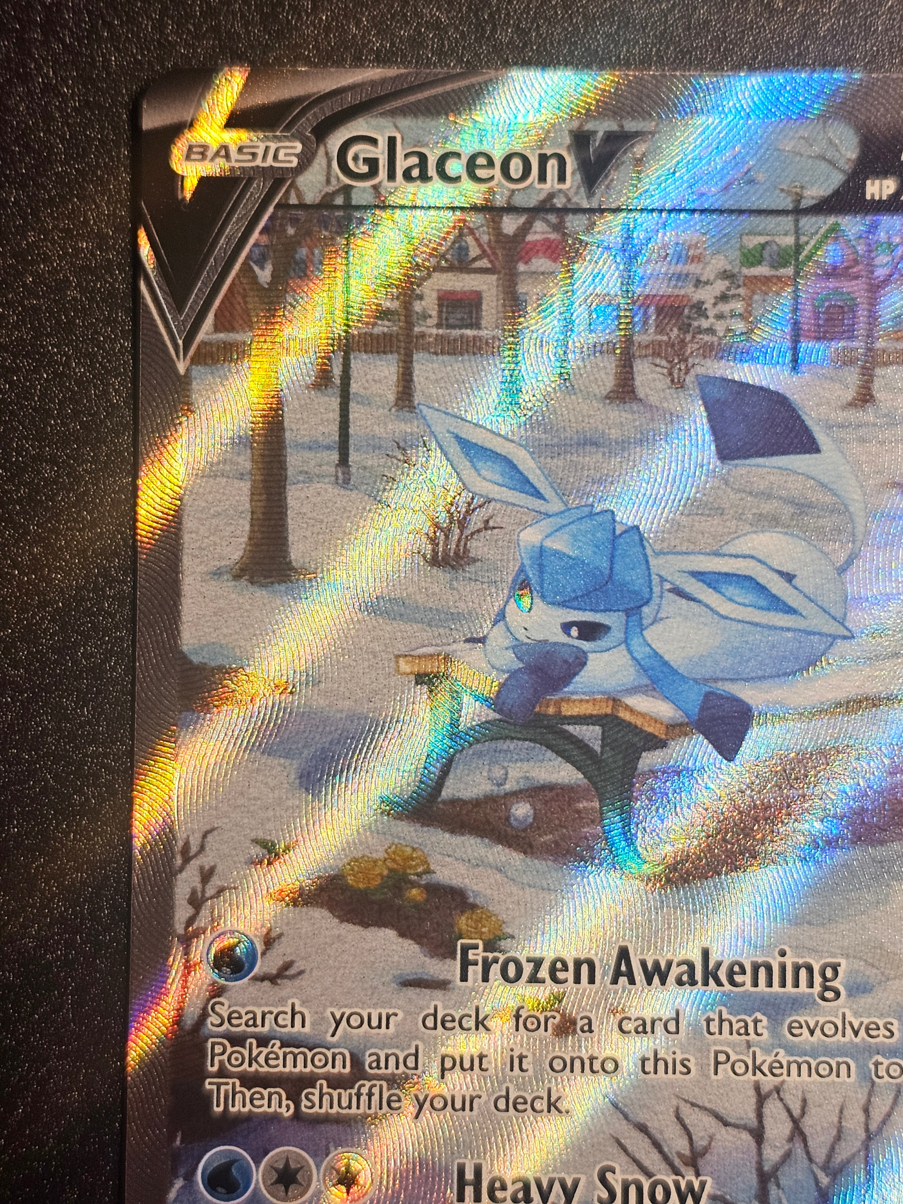 Pokemon TCG - Glaceon V 175/203 Evolving Skies