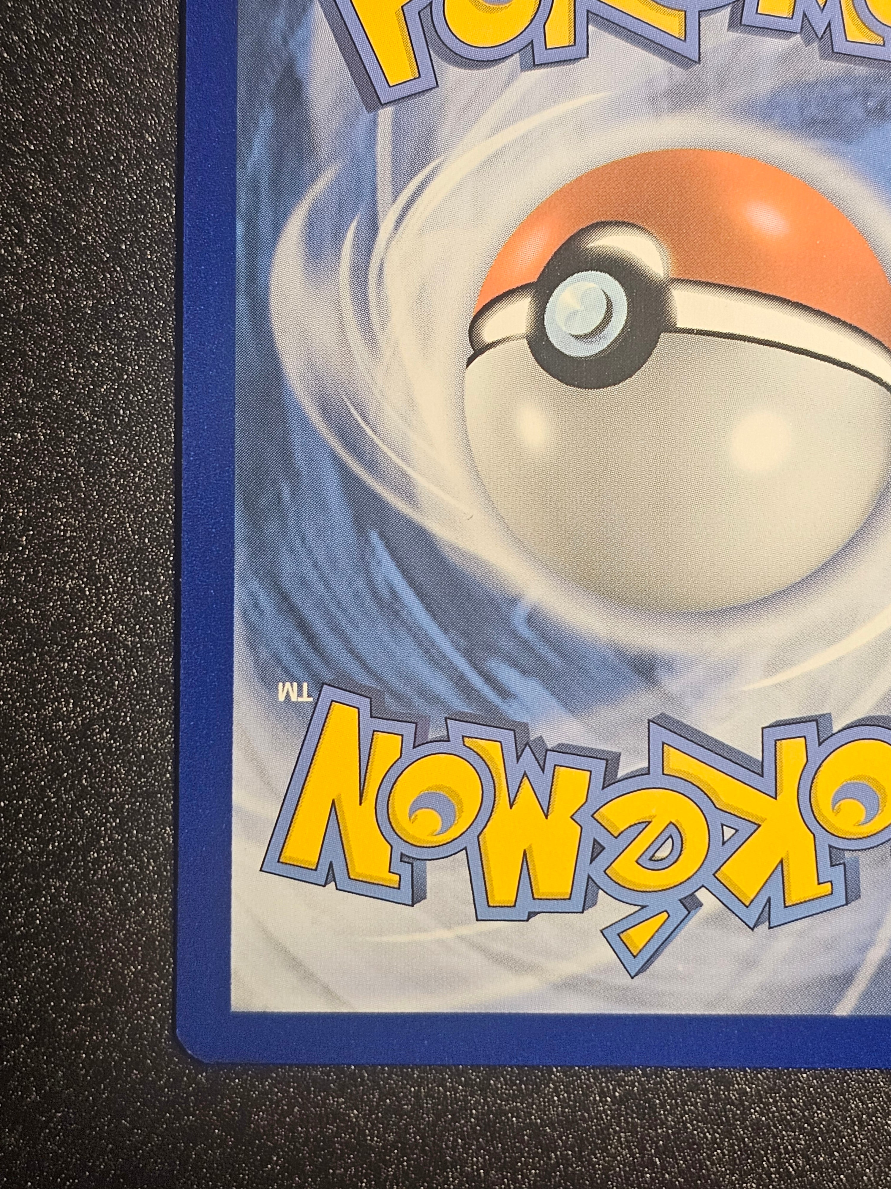 Pokemon TCG - Glaceon V 175/203 Evolving Skies