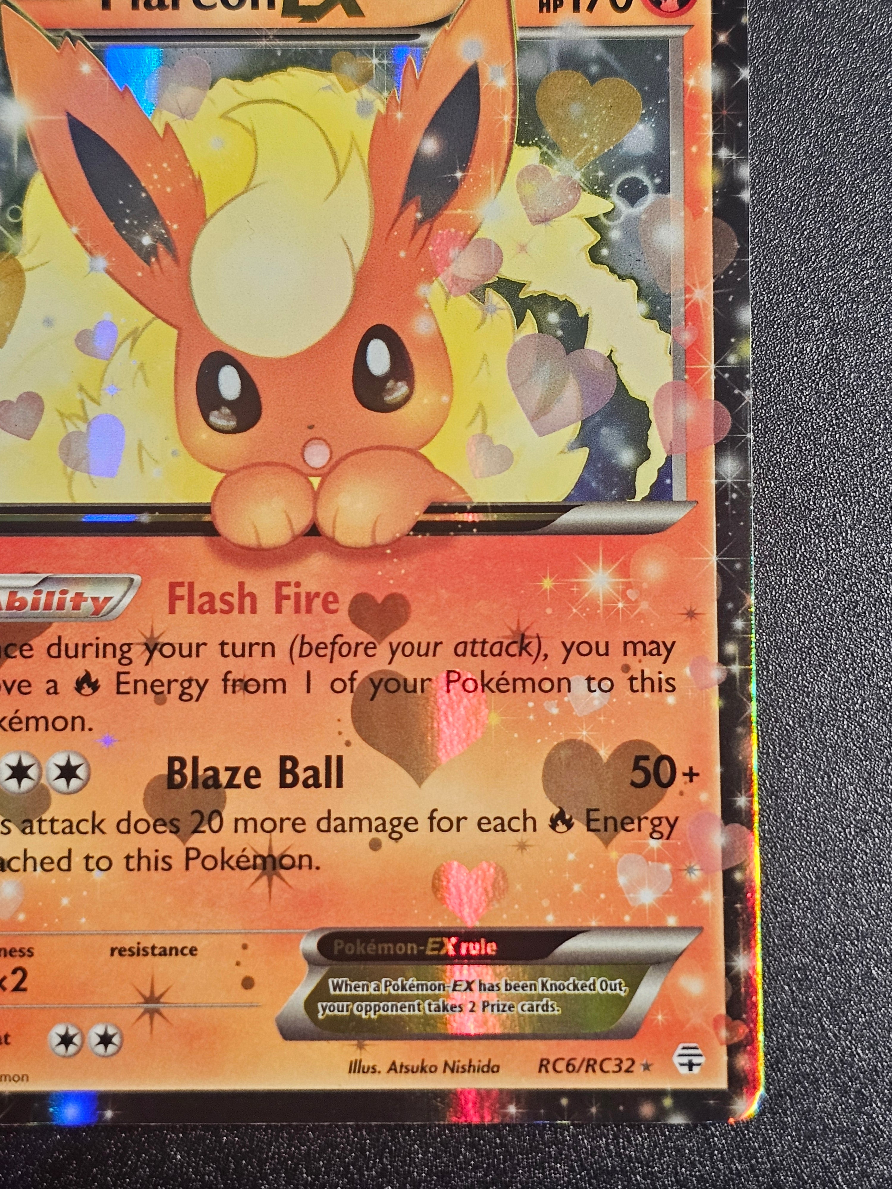 Pokemon TCG - Flareon EX RC6/RC32 Radiant Collection