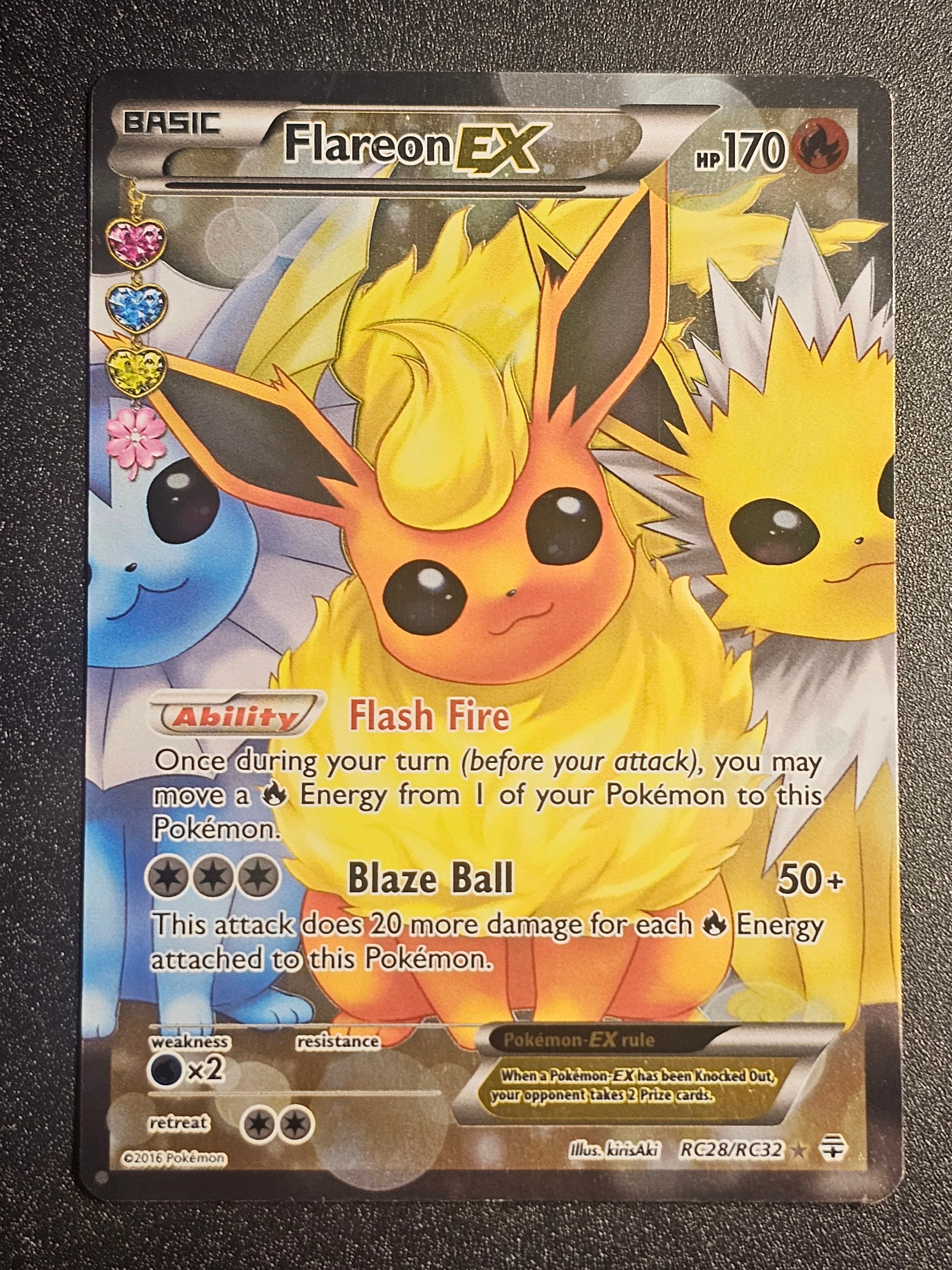 Pokemon TCG - Flareon EX RC28/RC32 Radiant Collection