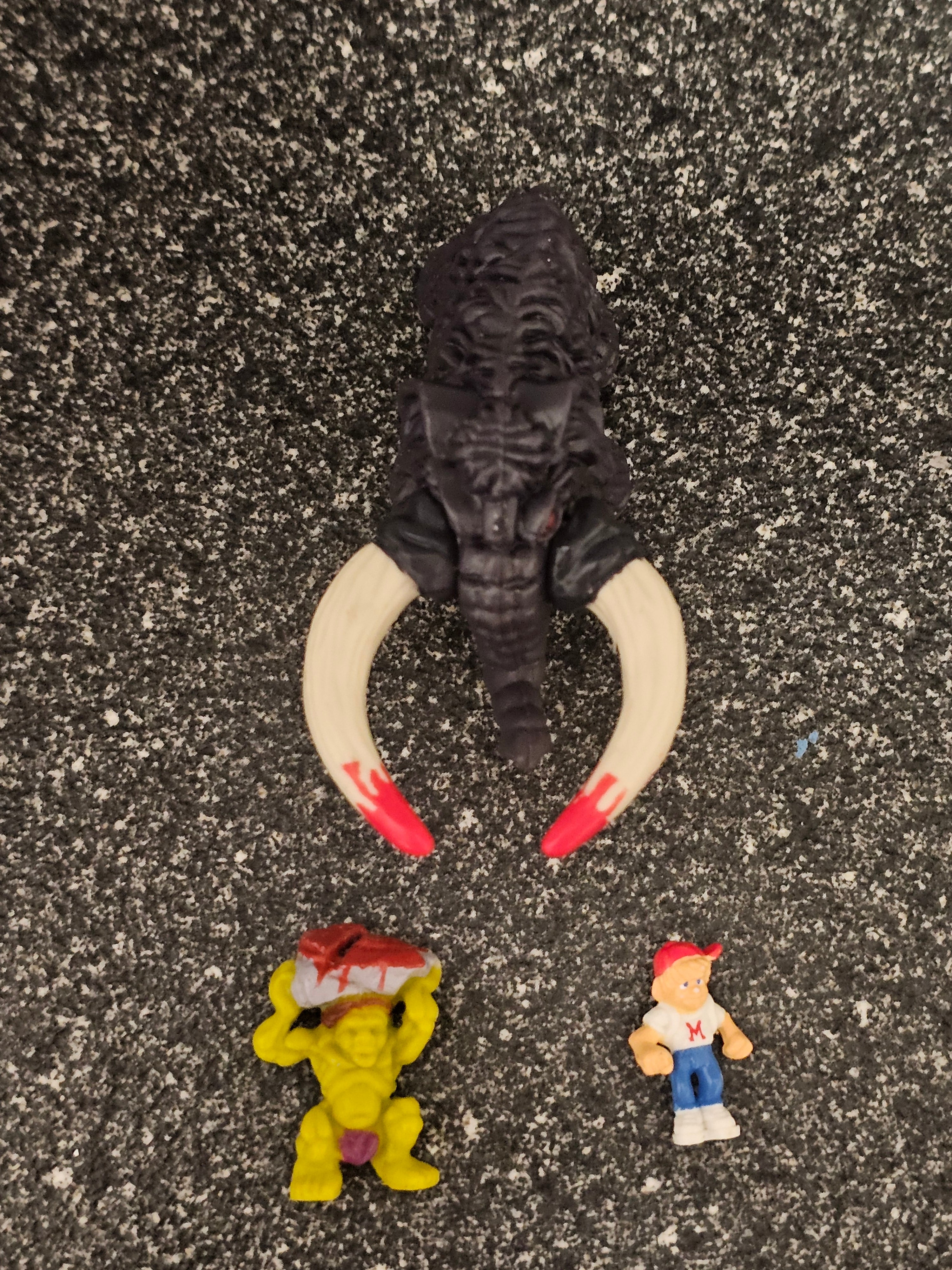 Mighty Max Grapples Battle Cat Bluebird 1993 Complete