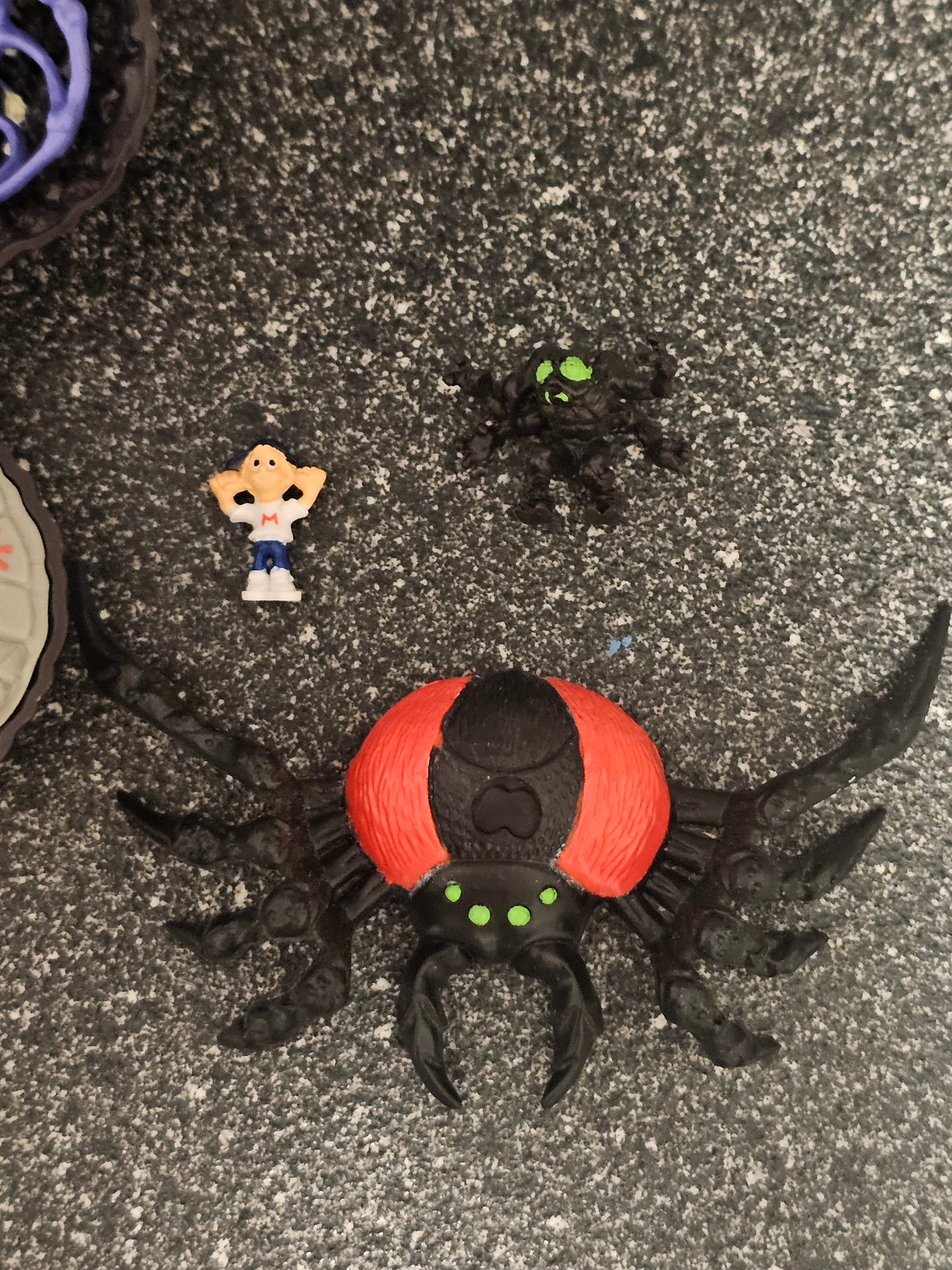 Mighty Max Trapped by Arachnoid Bluebird Complete