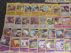 Pokemon TCG - Unbroken Bonds Holo Collection