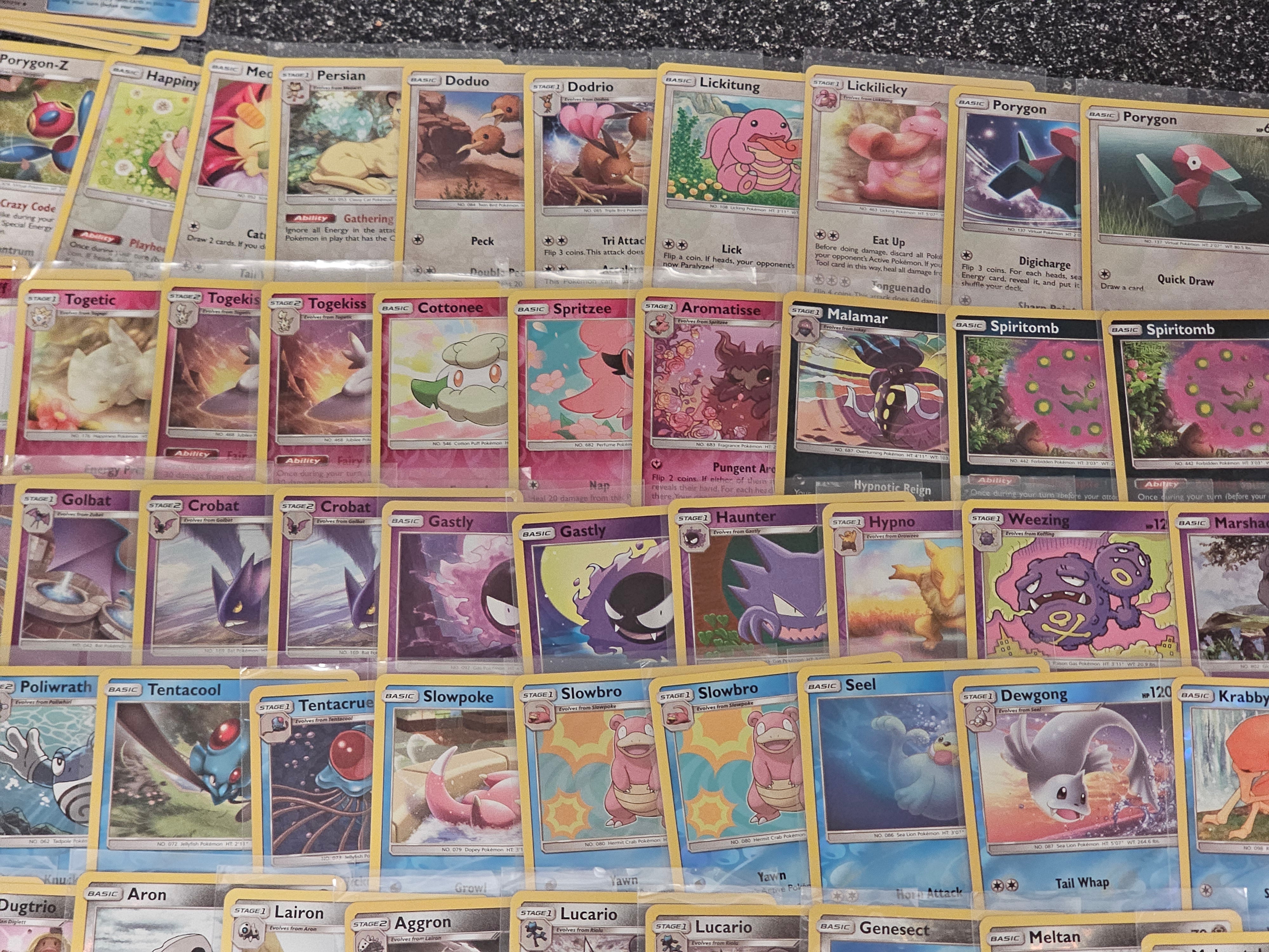 Pokemon TCG - Unbroken Bonds Holo Collection