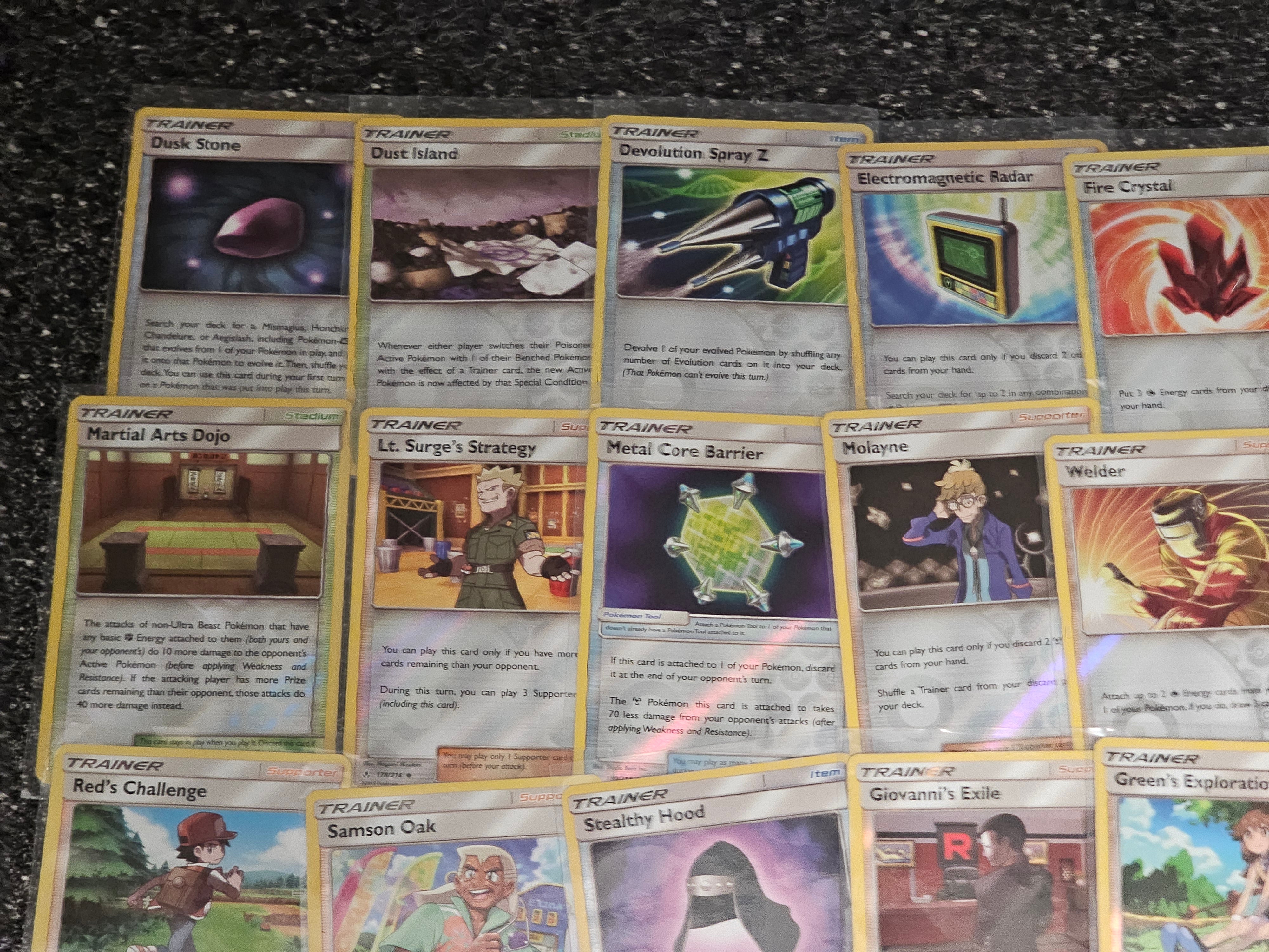 Pokemon TCG - Unbroken Bonds Holo Collection