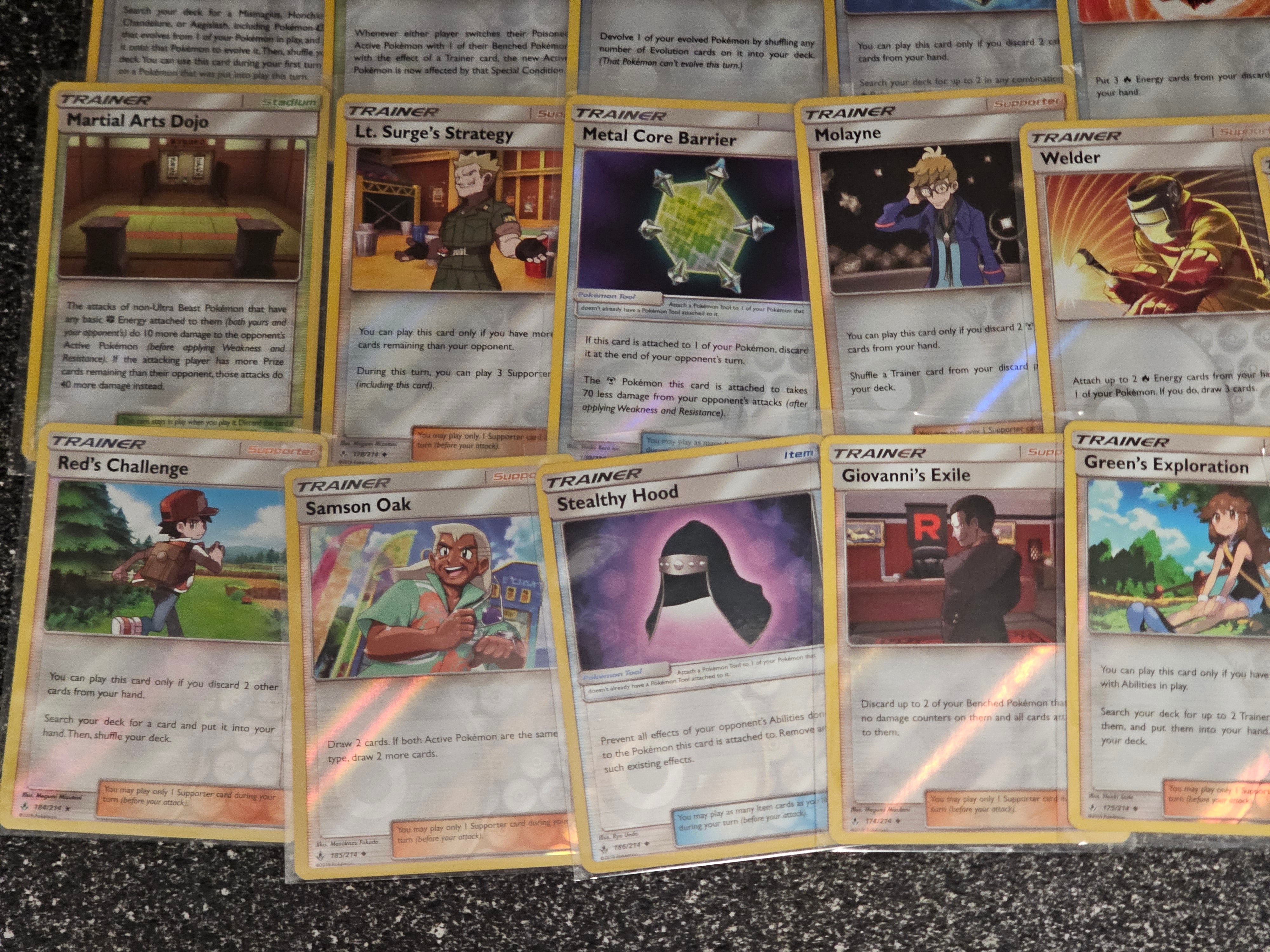Pokemon TCG - Unbroken Bonds Holo Collection