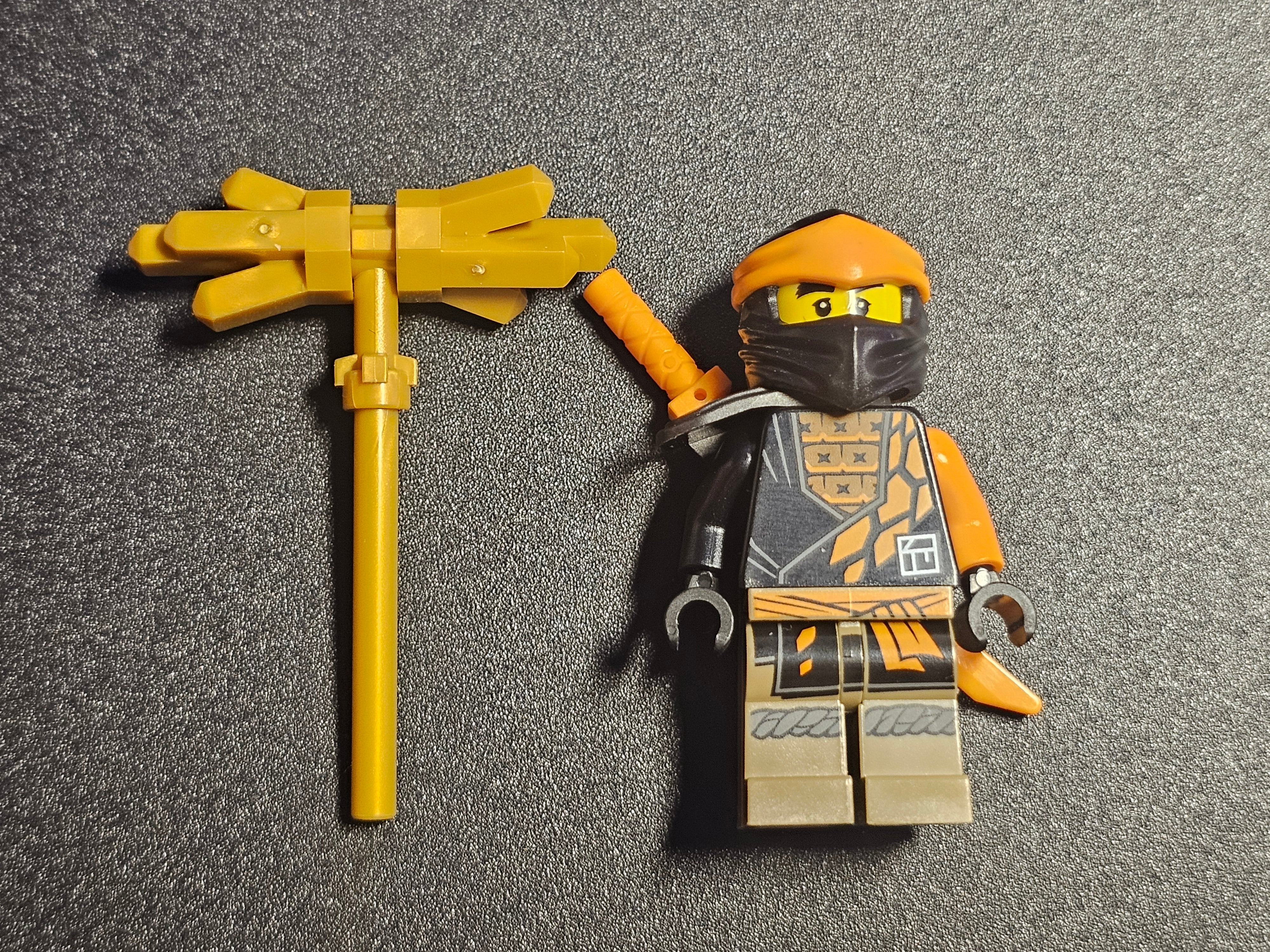 LEGO Ninjago Minifigure Cole Earth Element