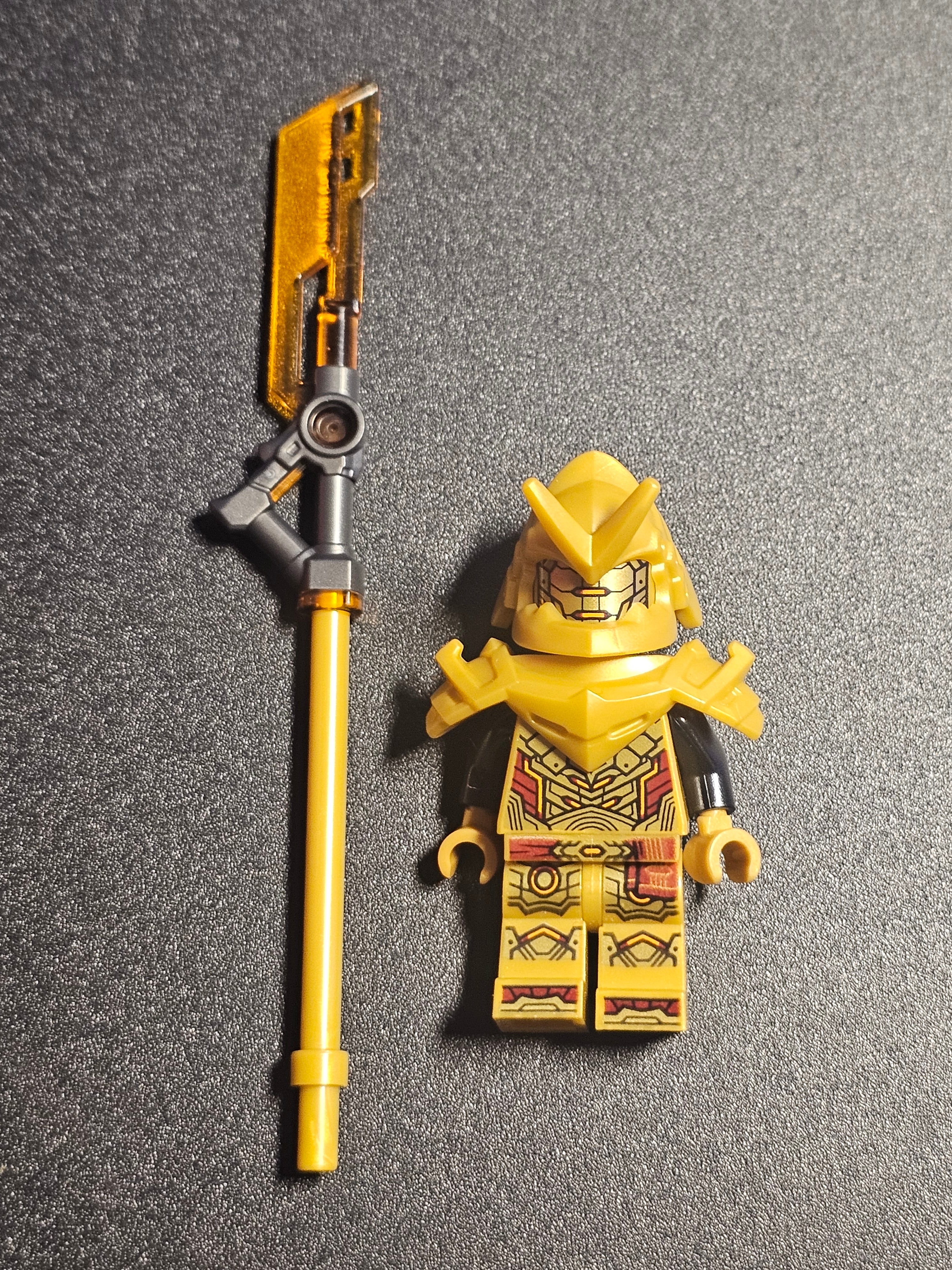 Lego NINJAGO Minifigure Imperium Claw Hunter