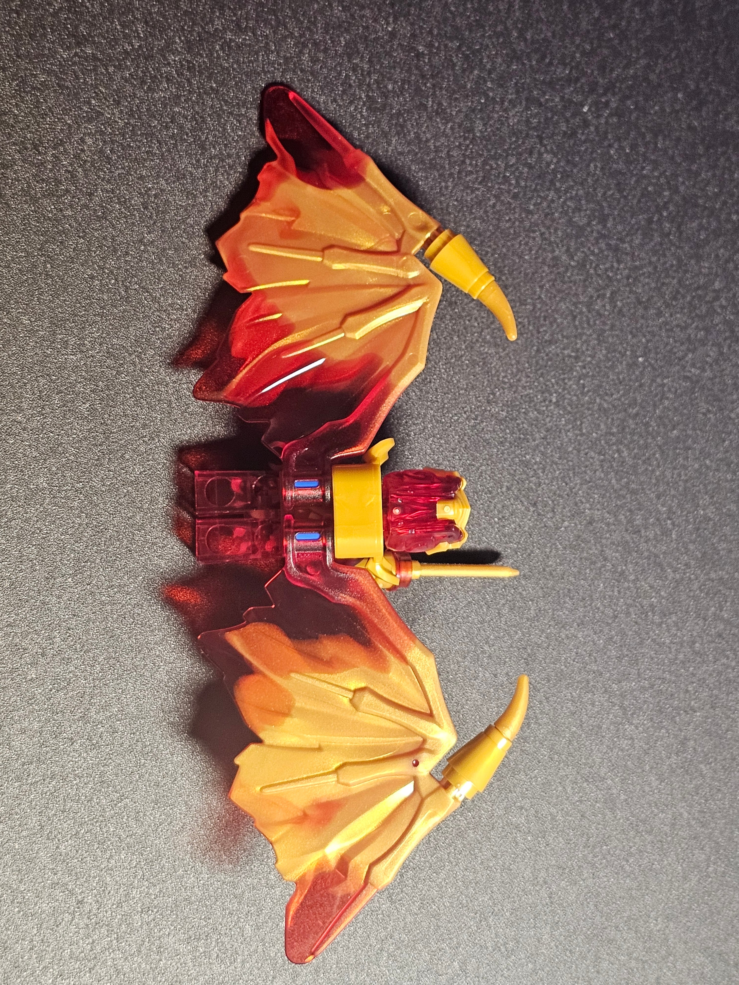 Lego NINJAGO Minifigure Golden Dragon Kai