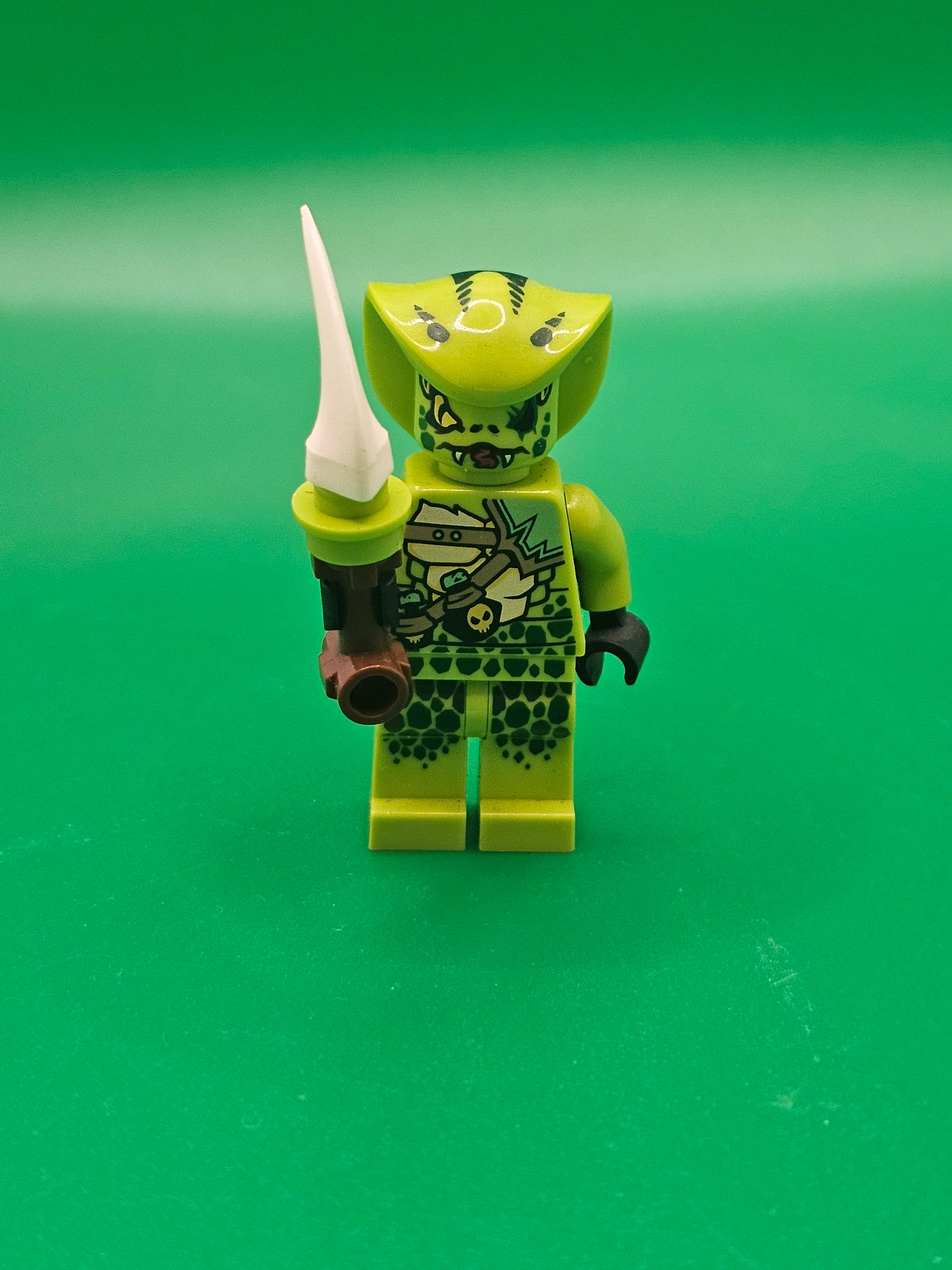LEGO Ninjago Minifigure Lasha Legacy