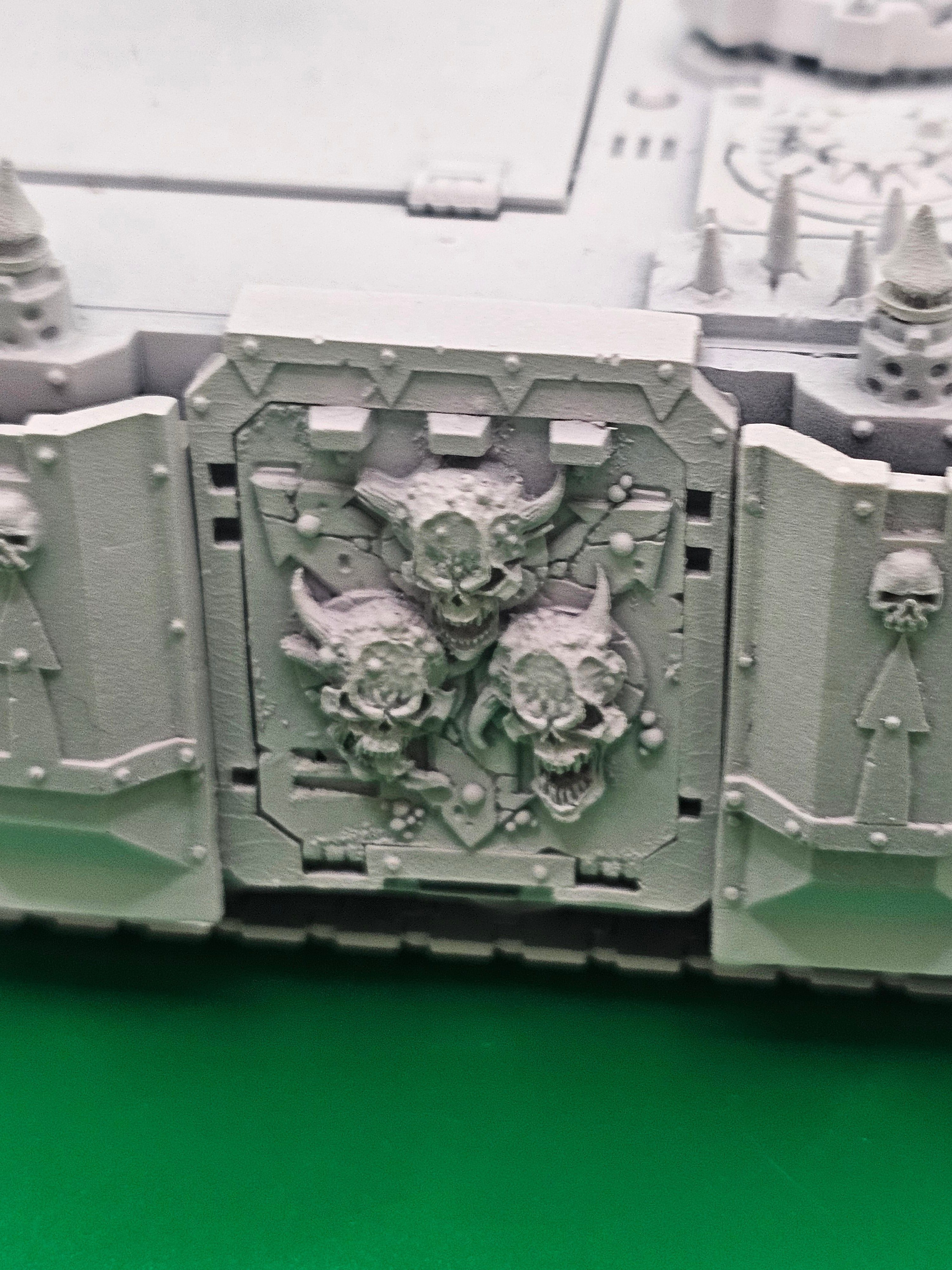 Warhammer 40k Death Guard Rhino with Forgeworld Doors