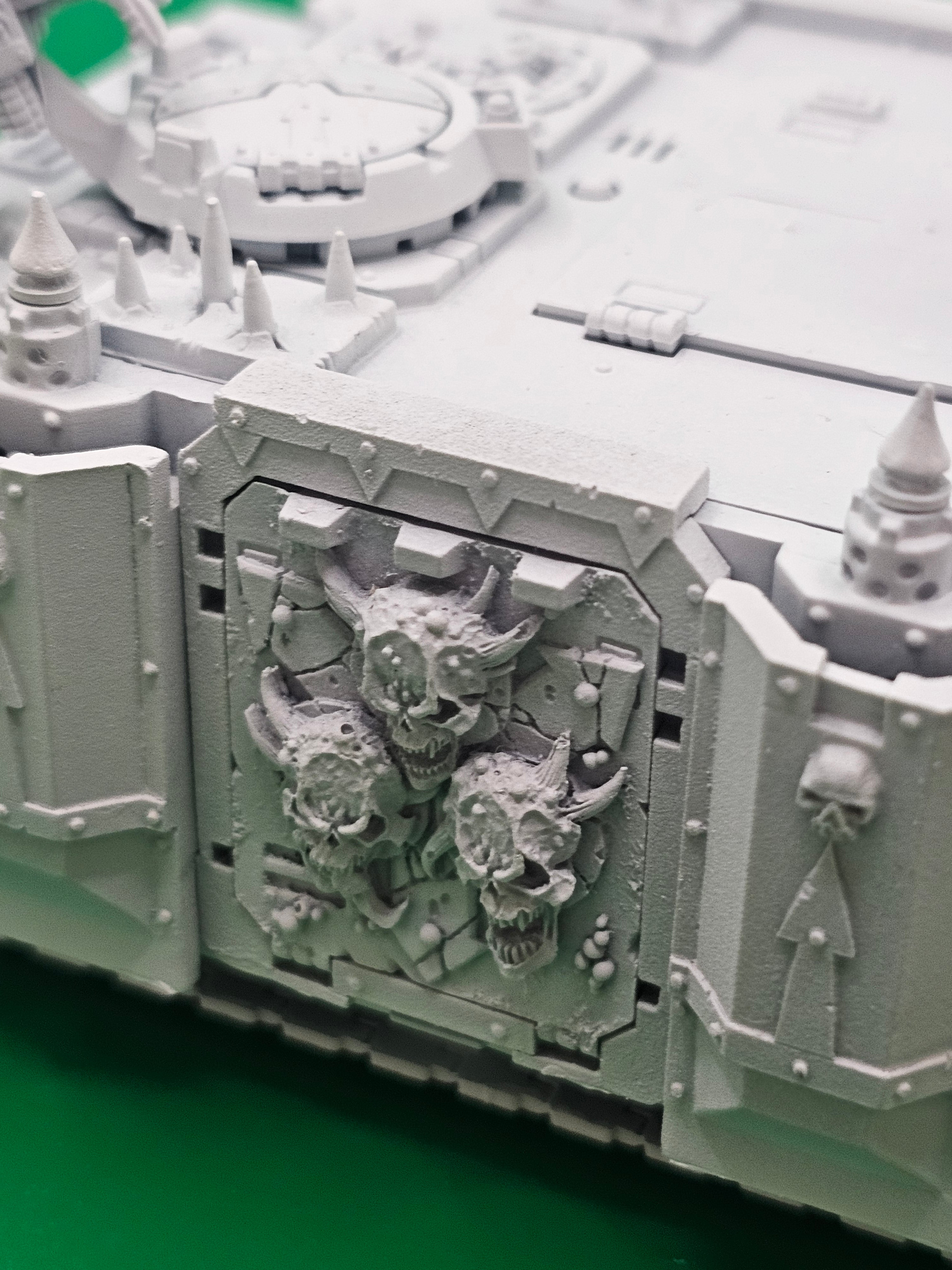 Warhammer 40k Death Guard Rhino with Forgeworld Doors