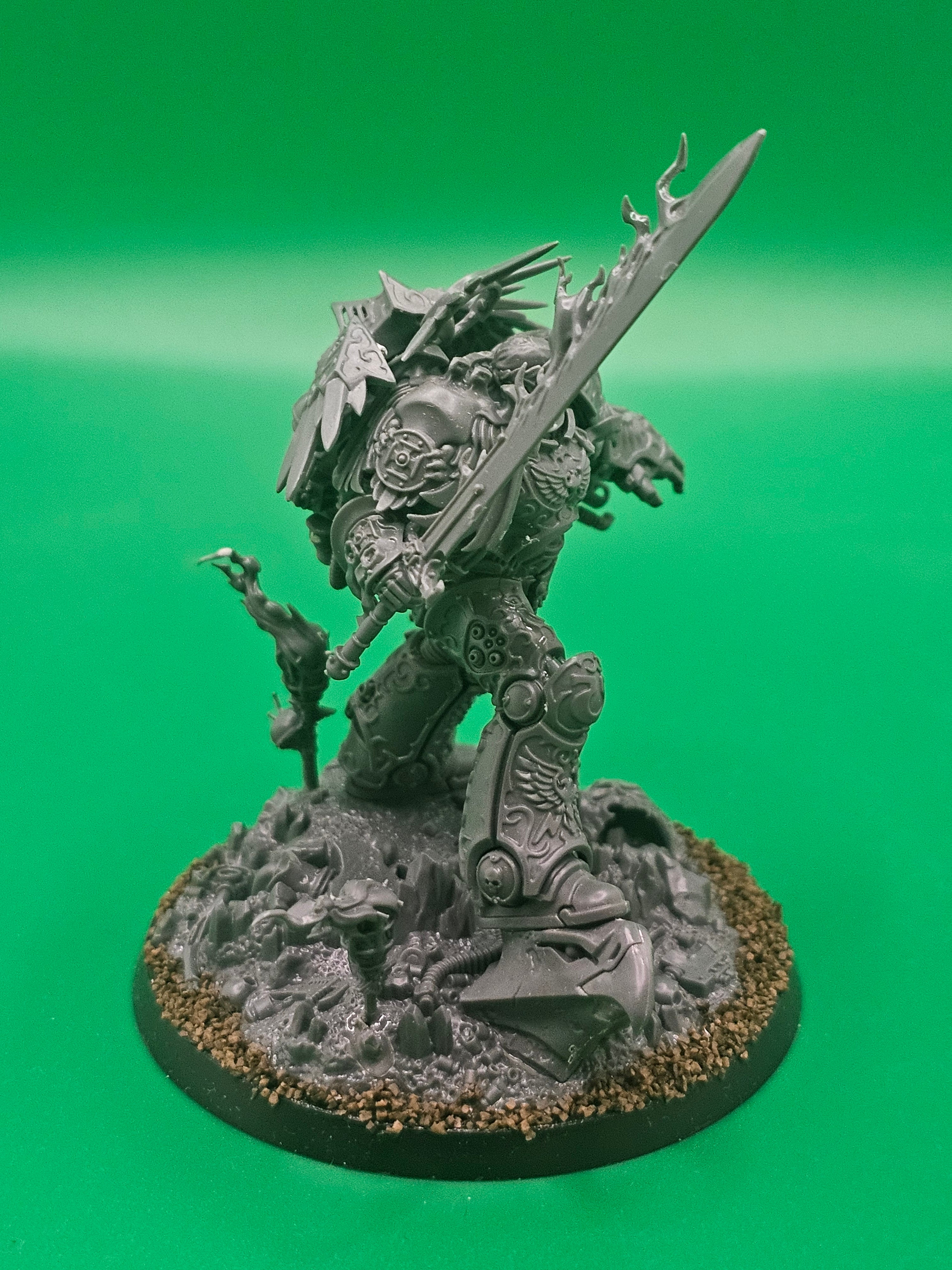 Warhammer 40k Space Marines Roboute Guilliman