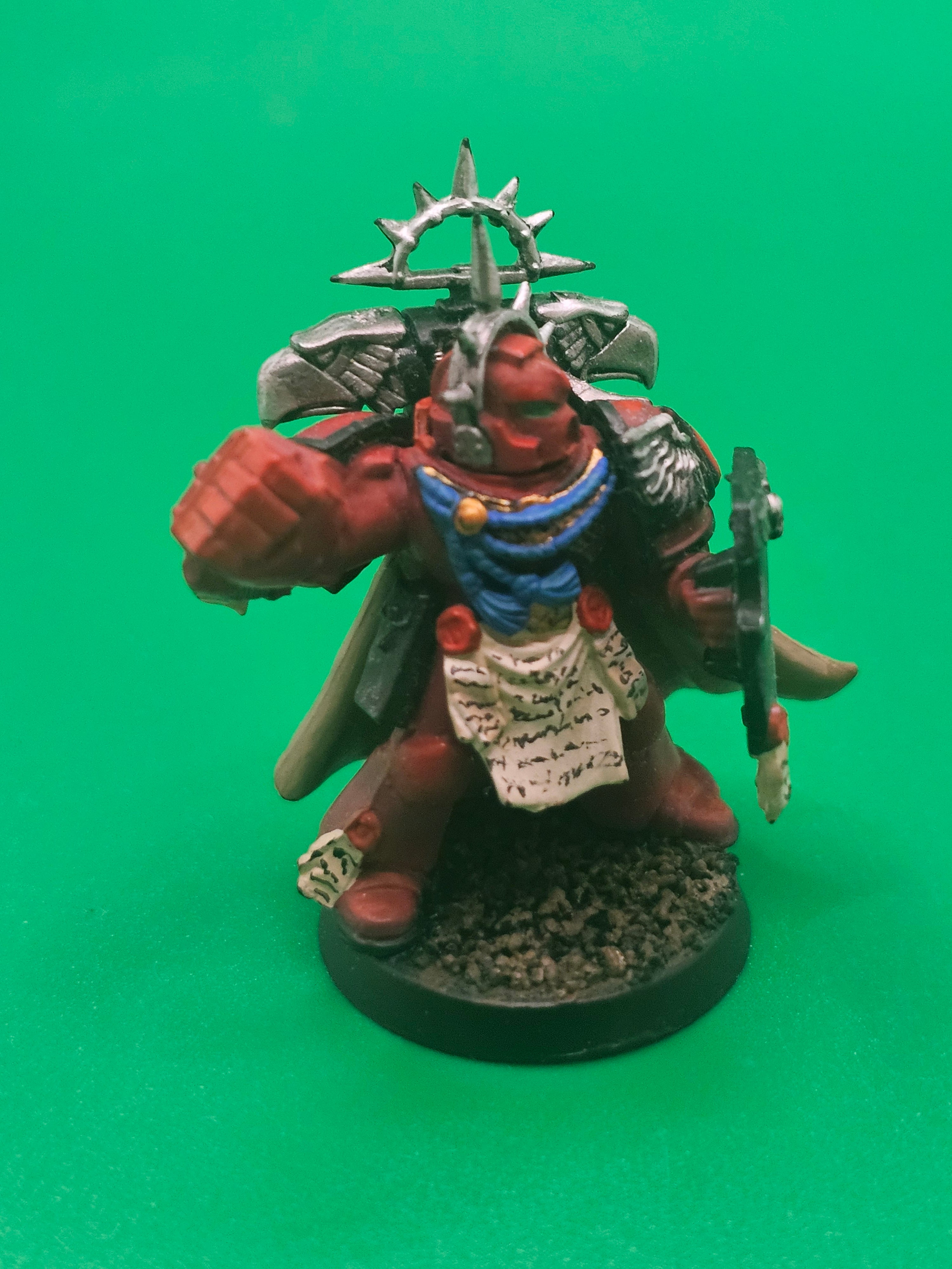 Warhammer 40k Space Marine Captain with Power Fist