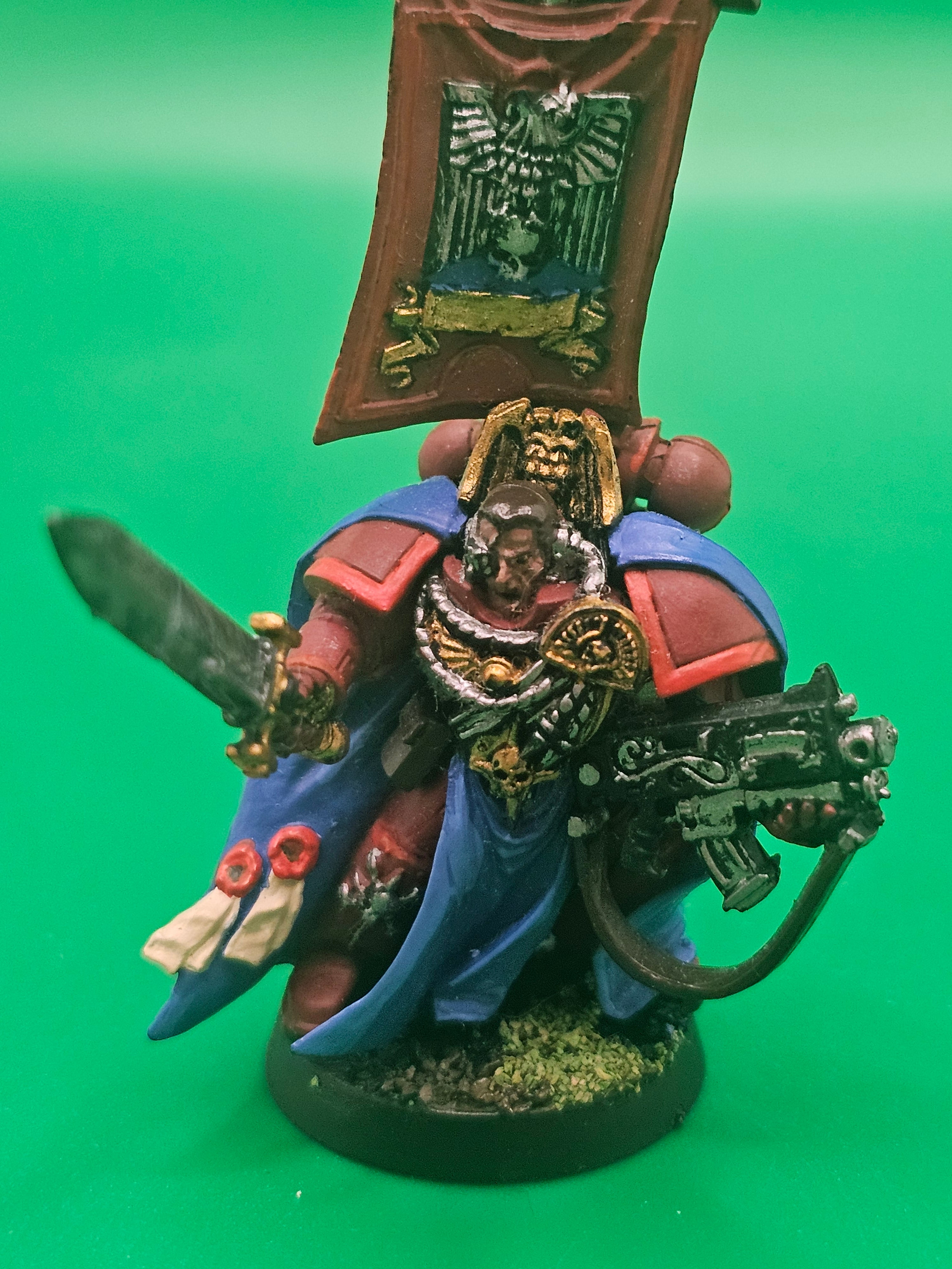 Warhammer 40k Space Marine Captain Assault on Black Reach