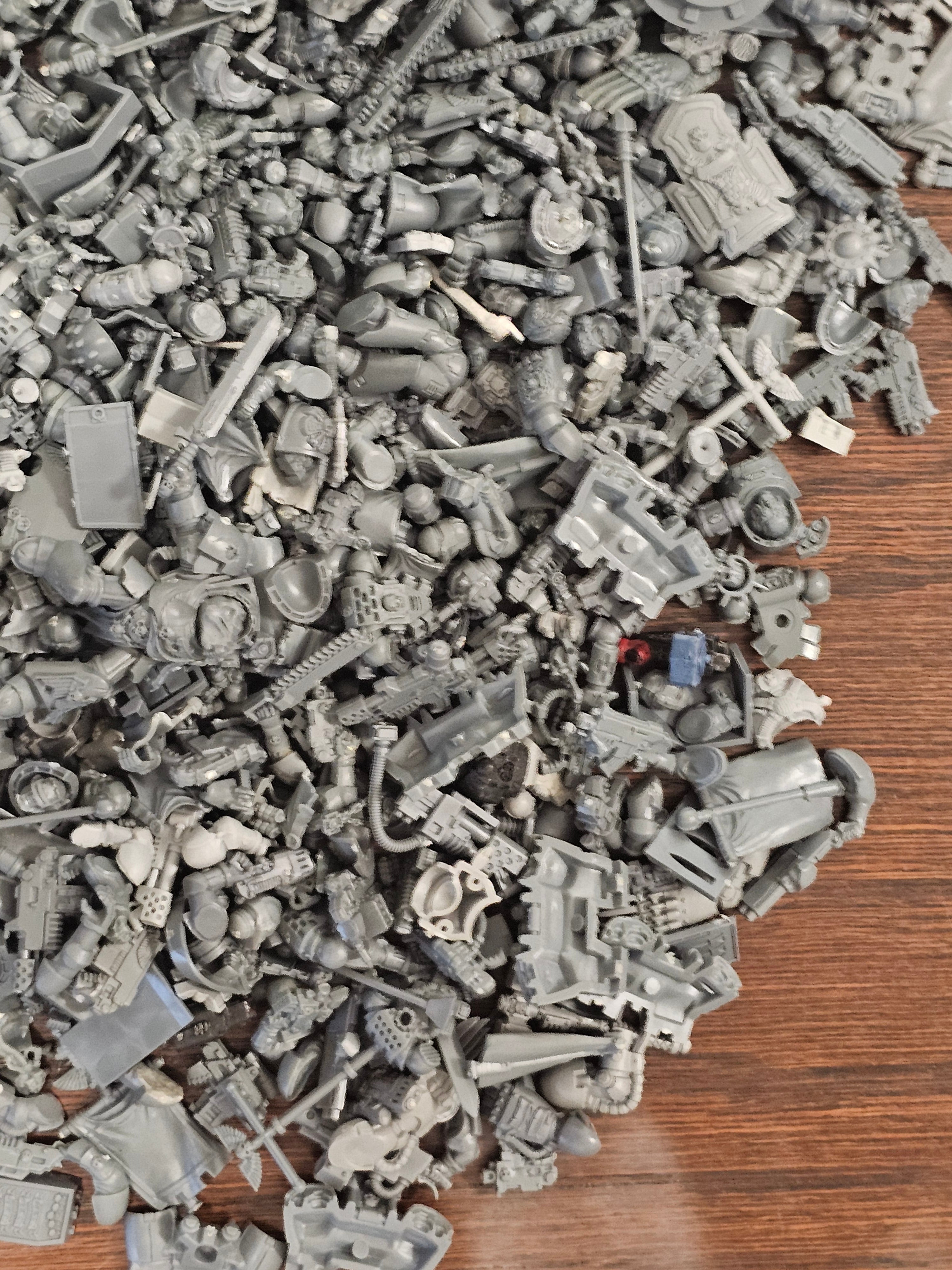 Warhammer 40k Space Marine Bits and Transfer Sheets
