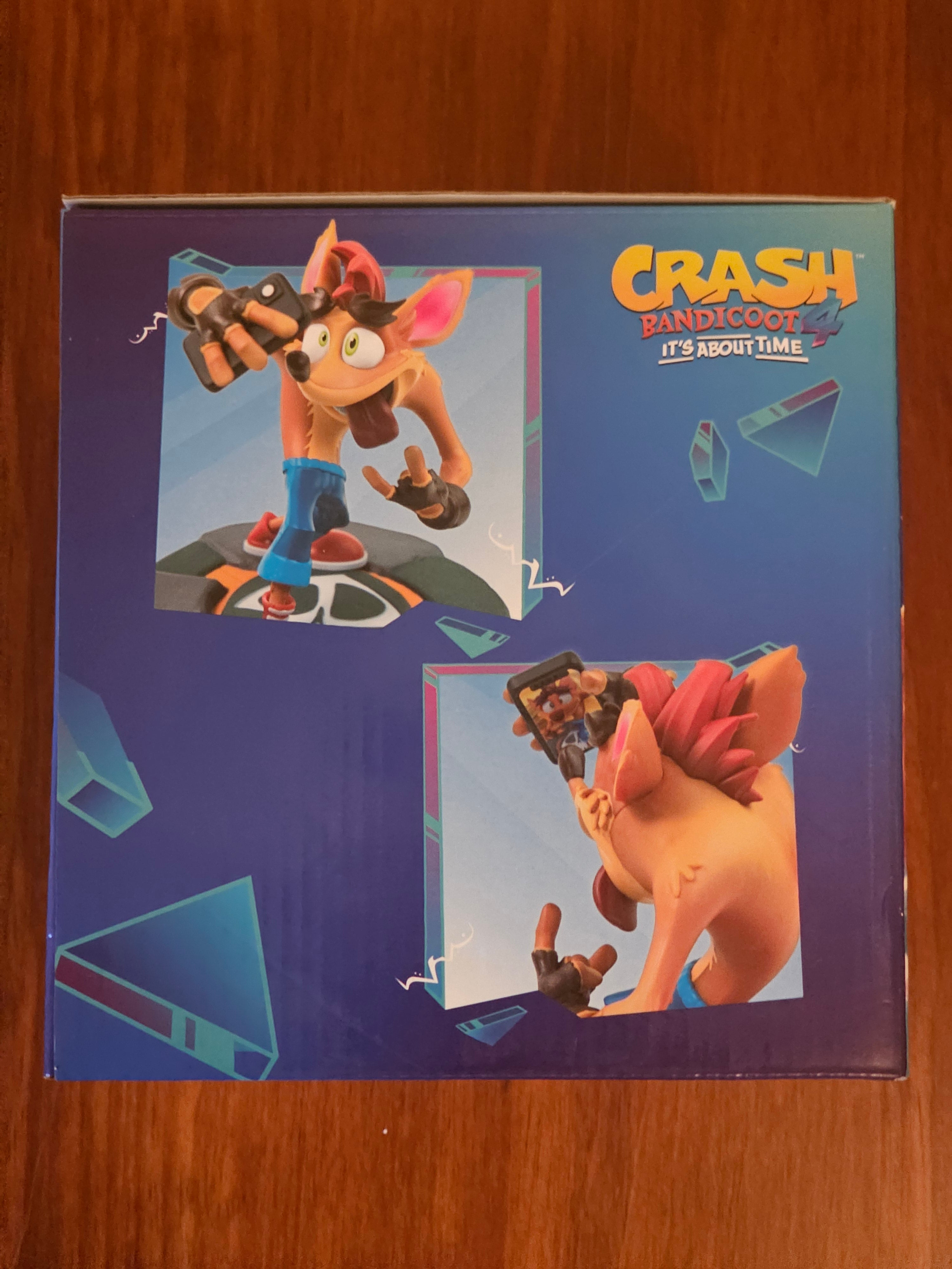 Crash Bandicoot 4 It's about time Numbskull Selfie Statue