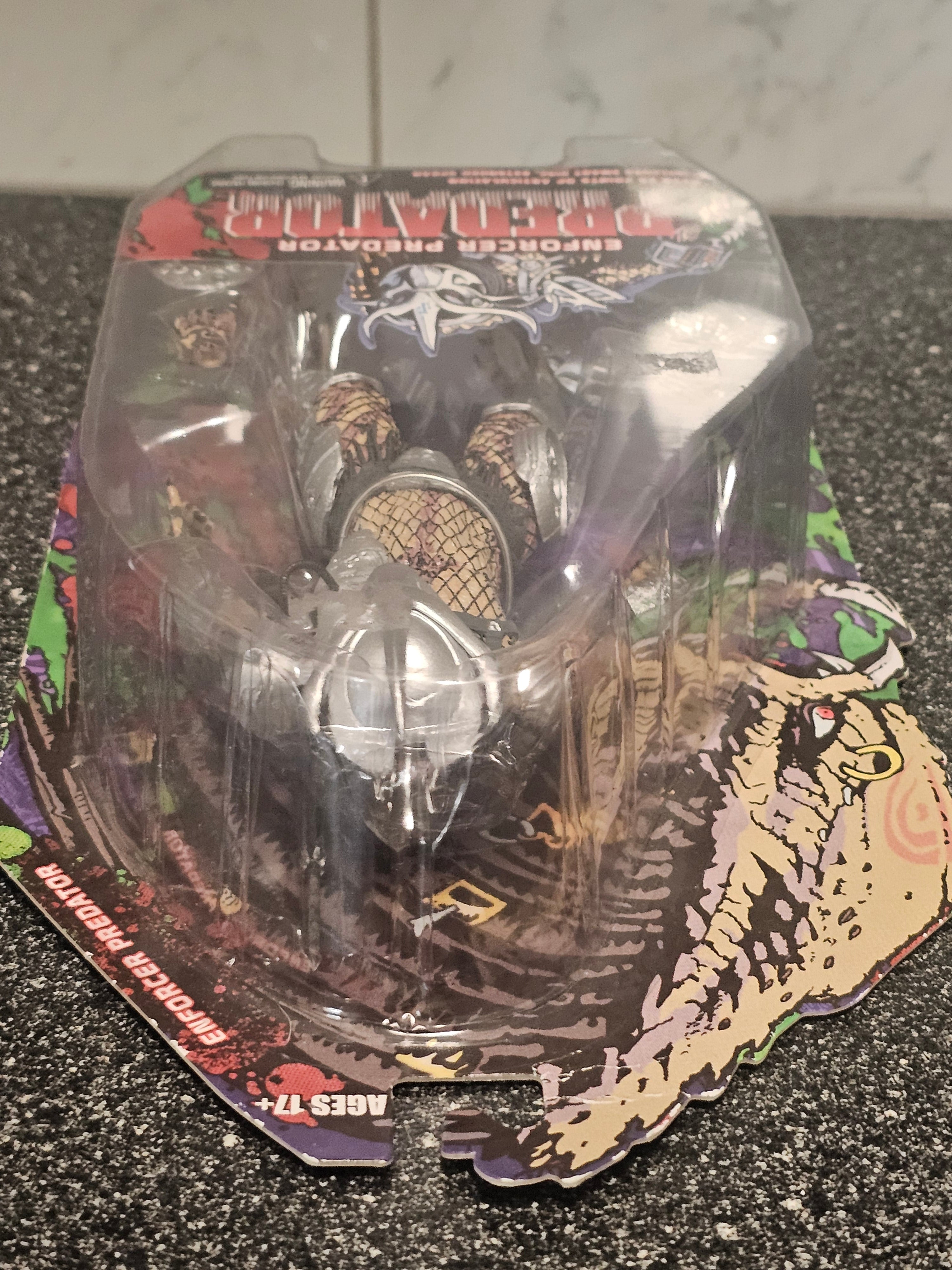 Predator Enforcer Predator Neca Action Figure