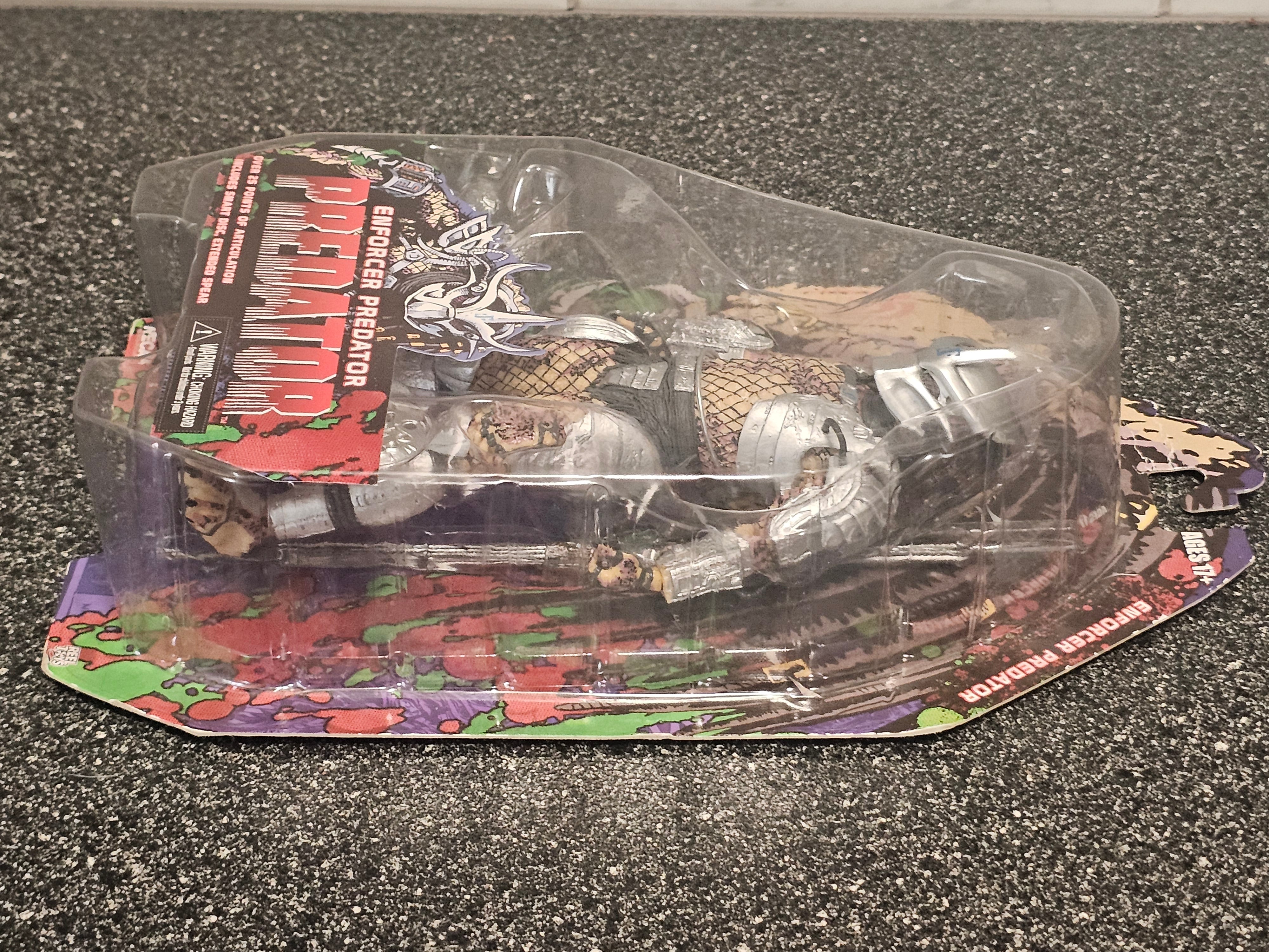 Predator Enforcer Predator Neca Action Figure