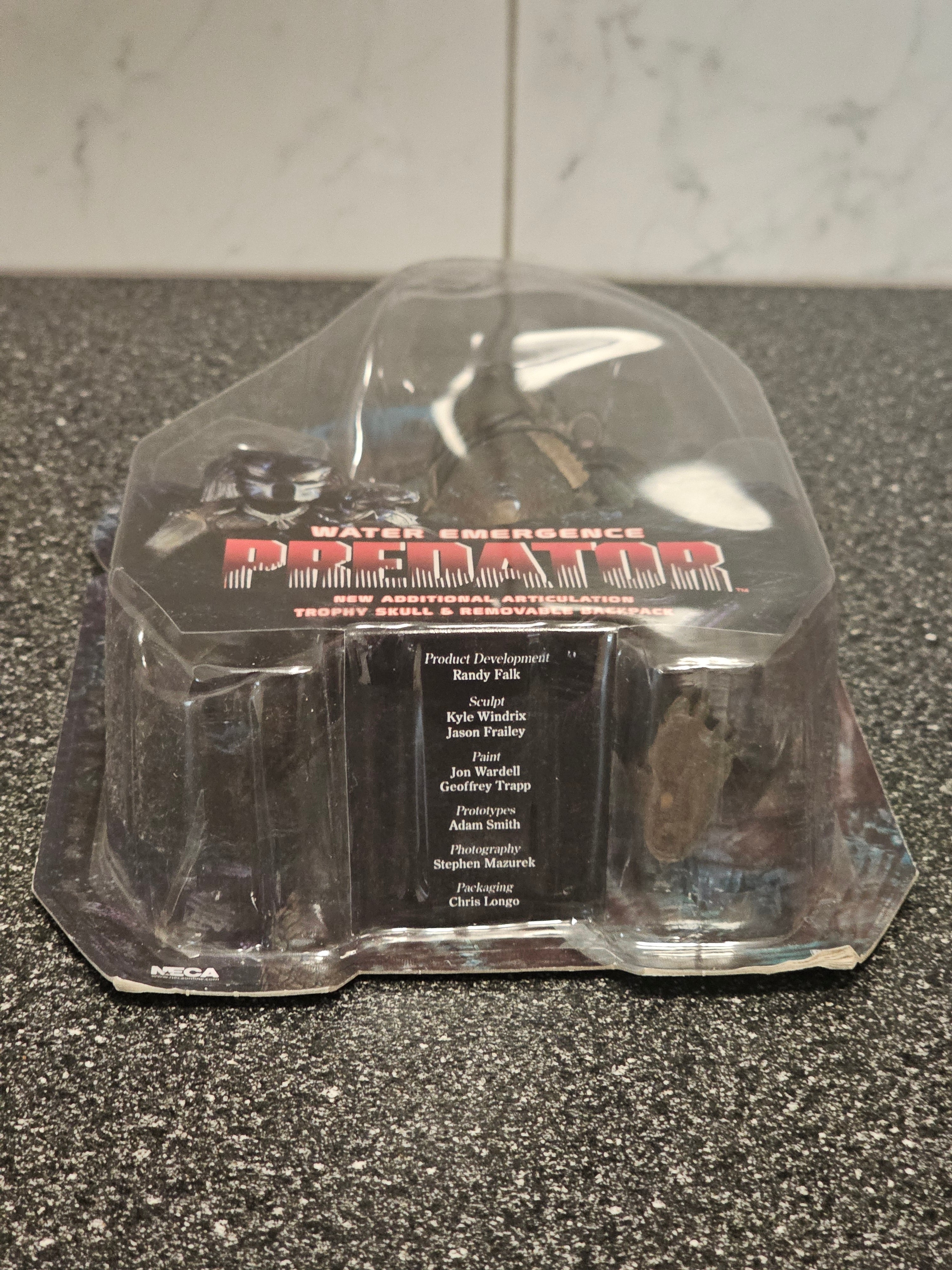 Predator Water Emergence 25th Anniversary Neca Action Figure