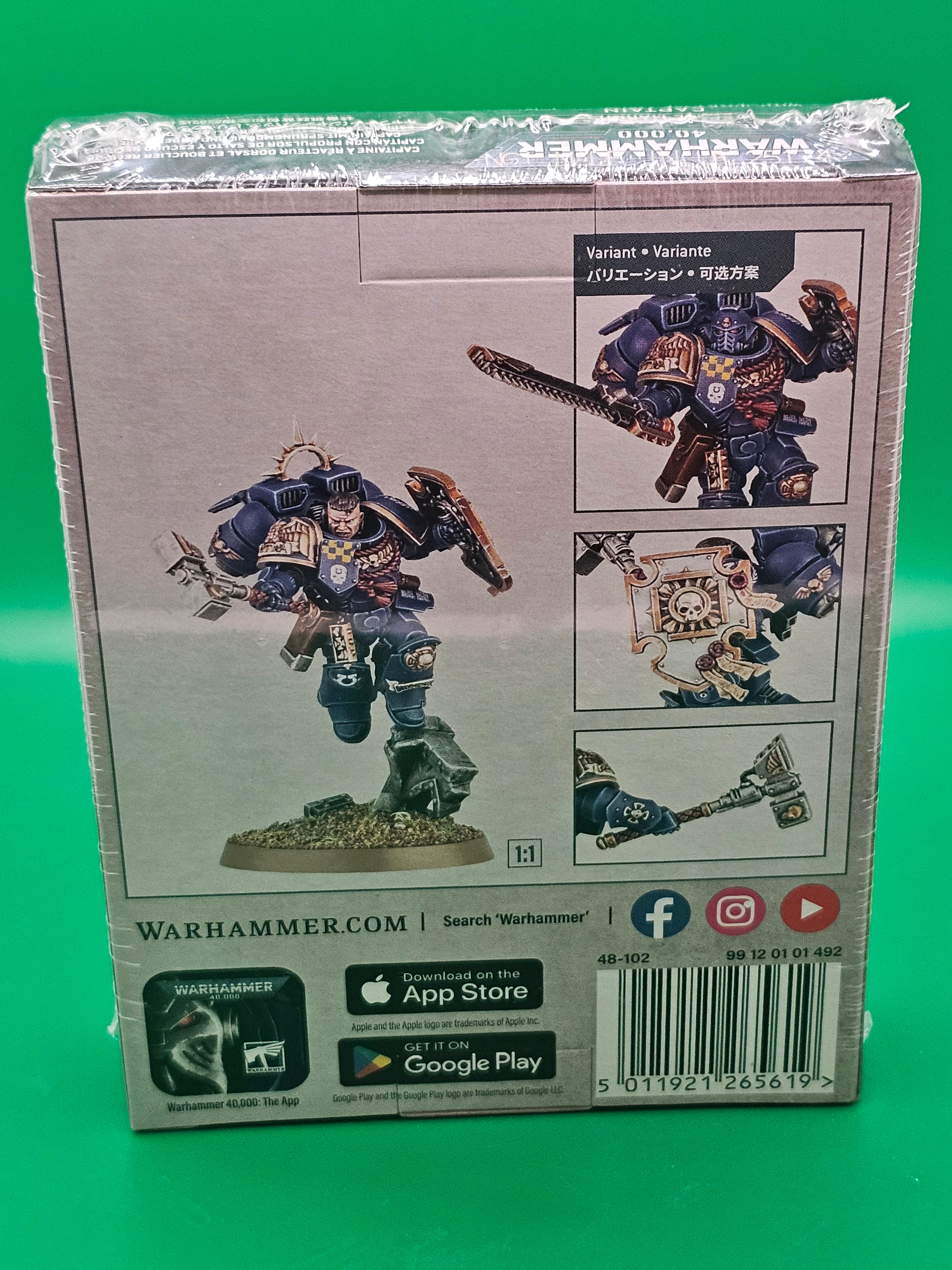 Warhammer 40k Space Marine Captain with Jump Pack and Relic Shield