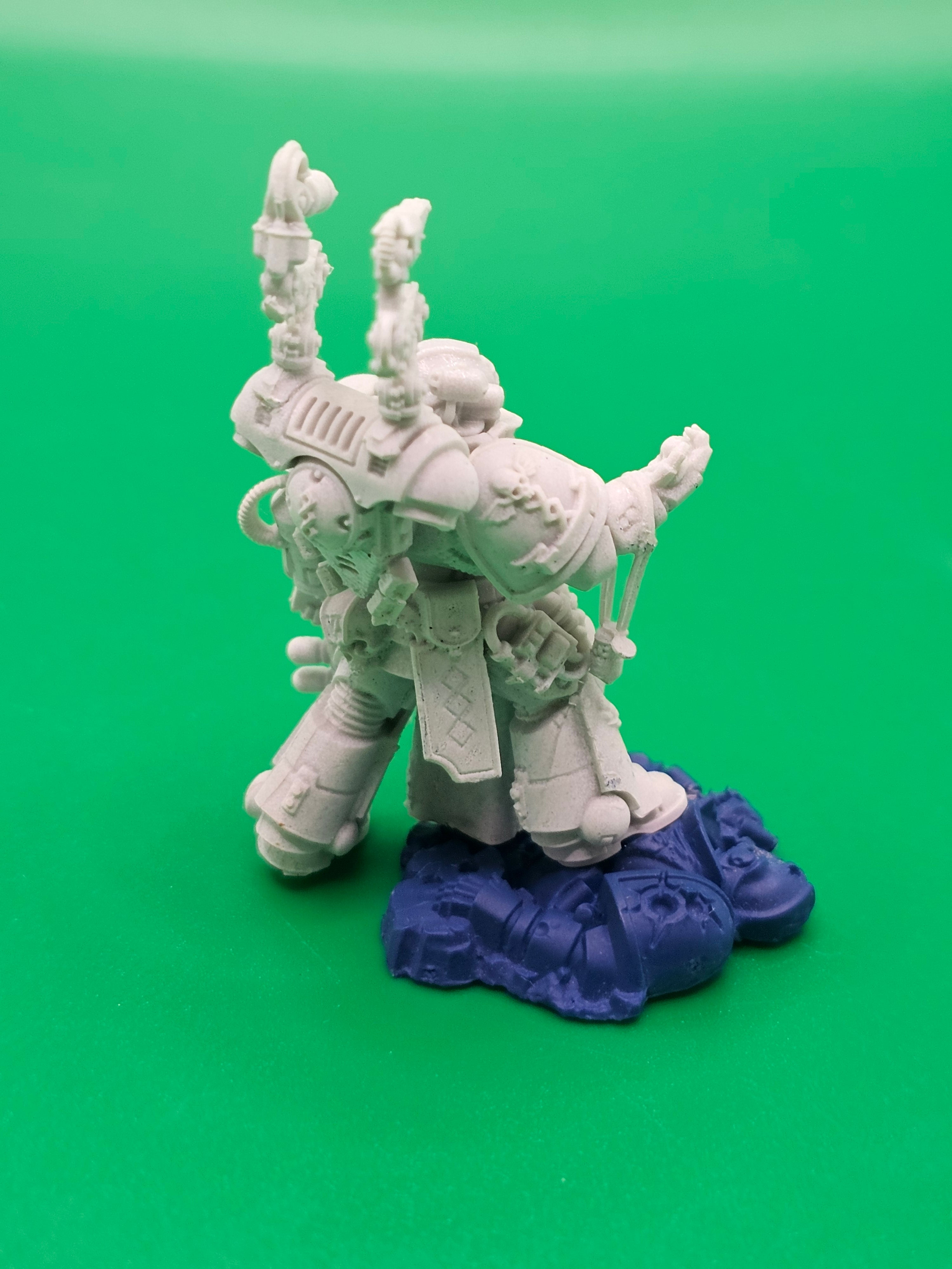 Warhammer 40k Space Marine Apothocary
