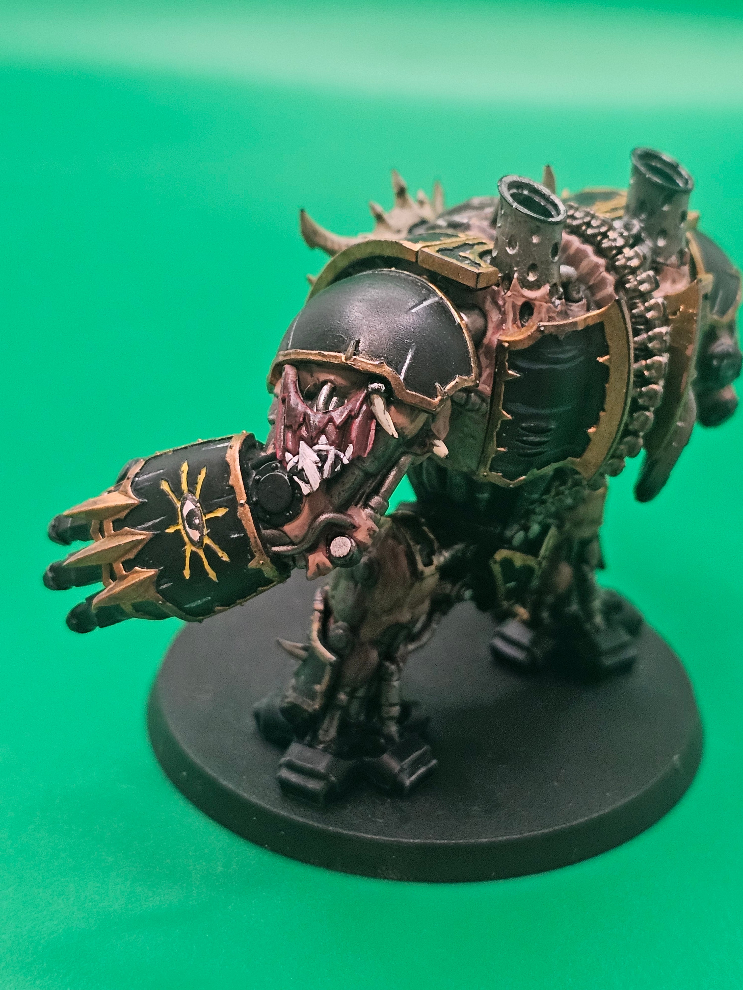 Warhammer - Chaos Hellbrute