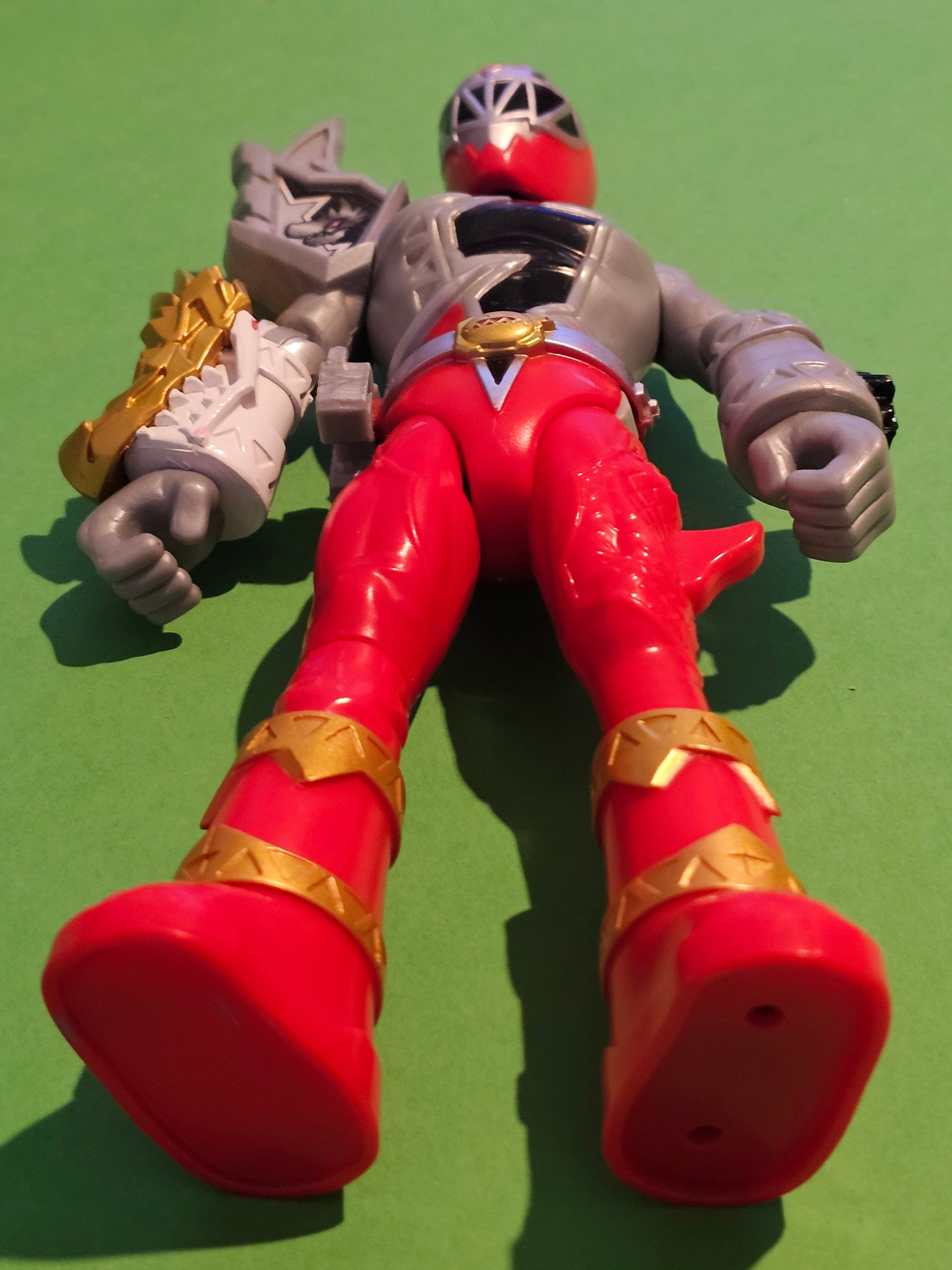 Power Rangers Dino Fury Battle Attackers Red Ranger Action Figure
