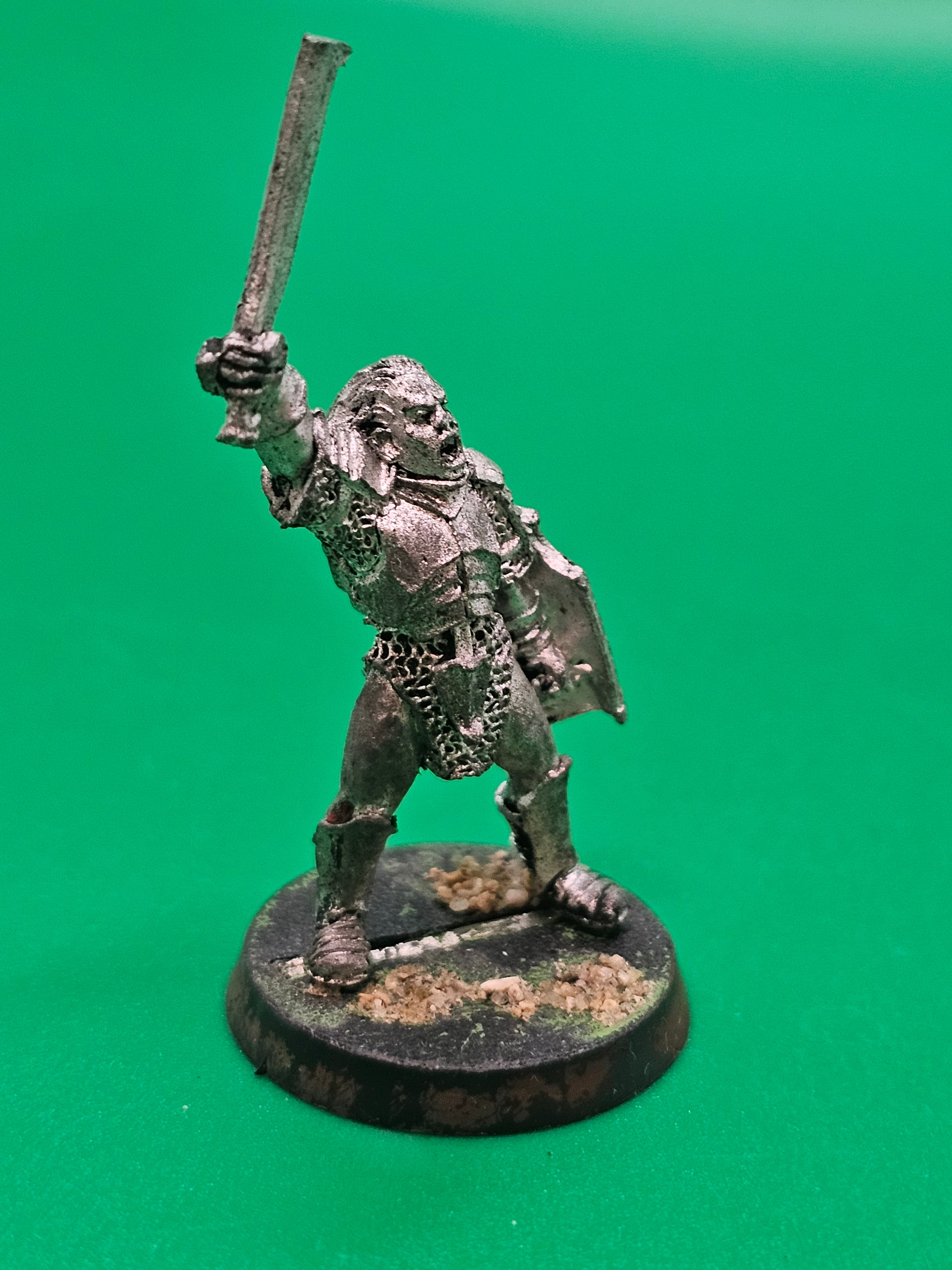 Warhammer Lord of the Rings - Uruk-Hai Captain
