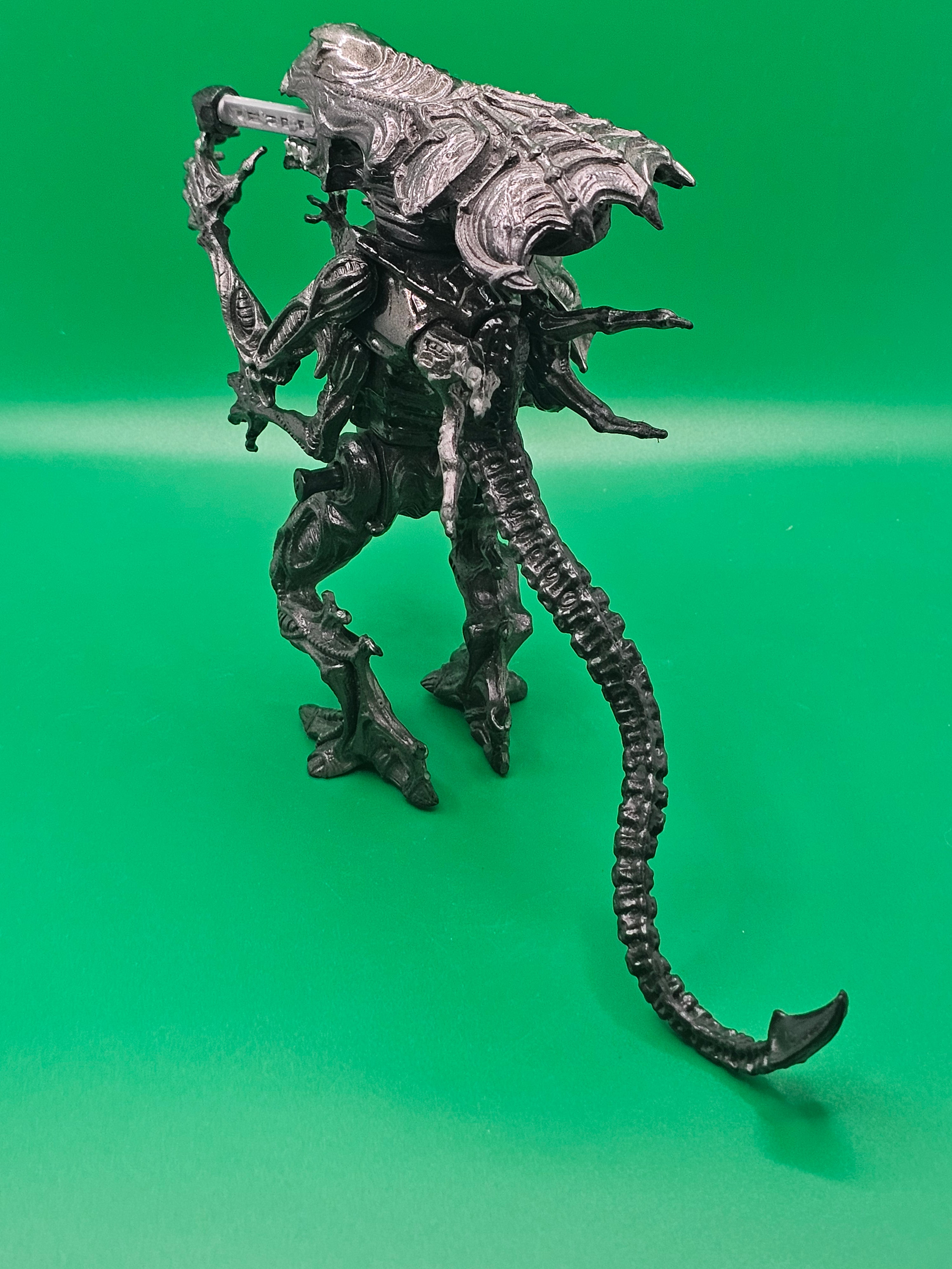 1992 Kenner Alien Queen Figure