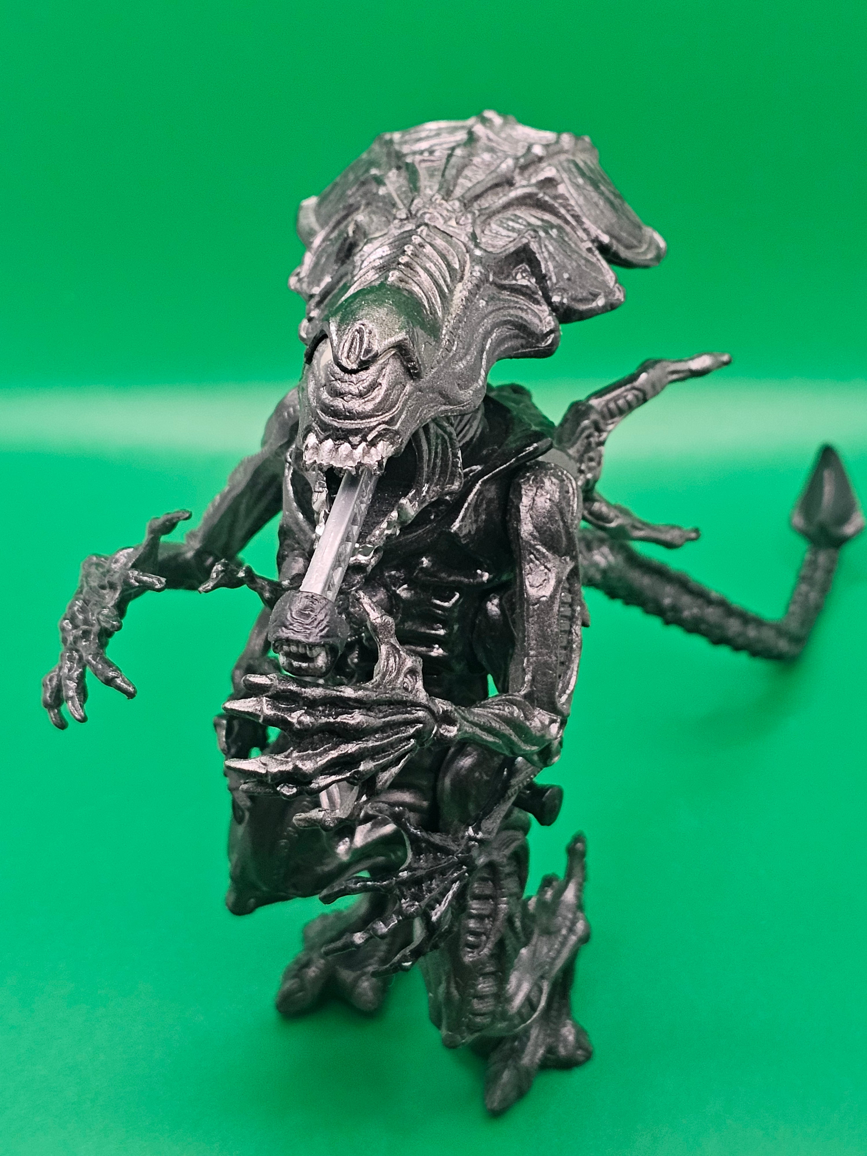 1992 Kenner Alien Queen Figure