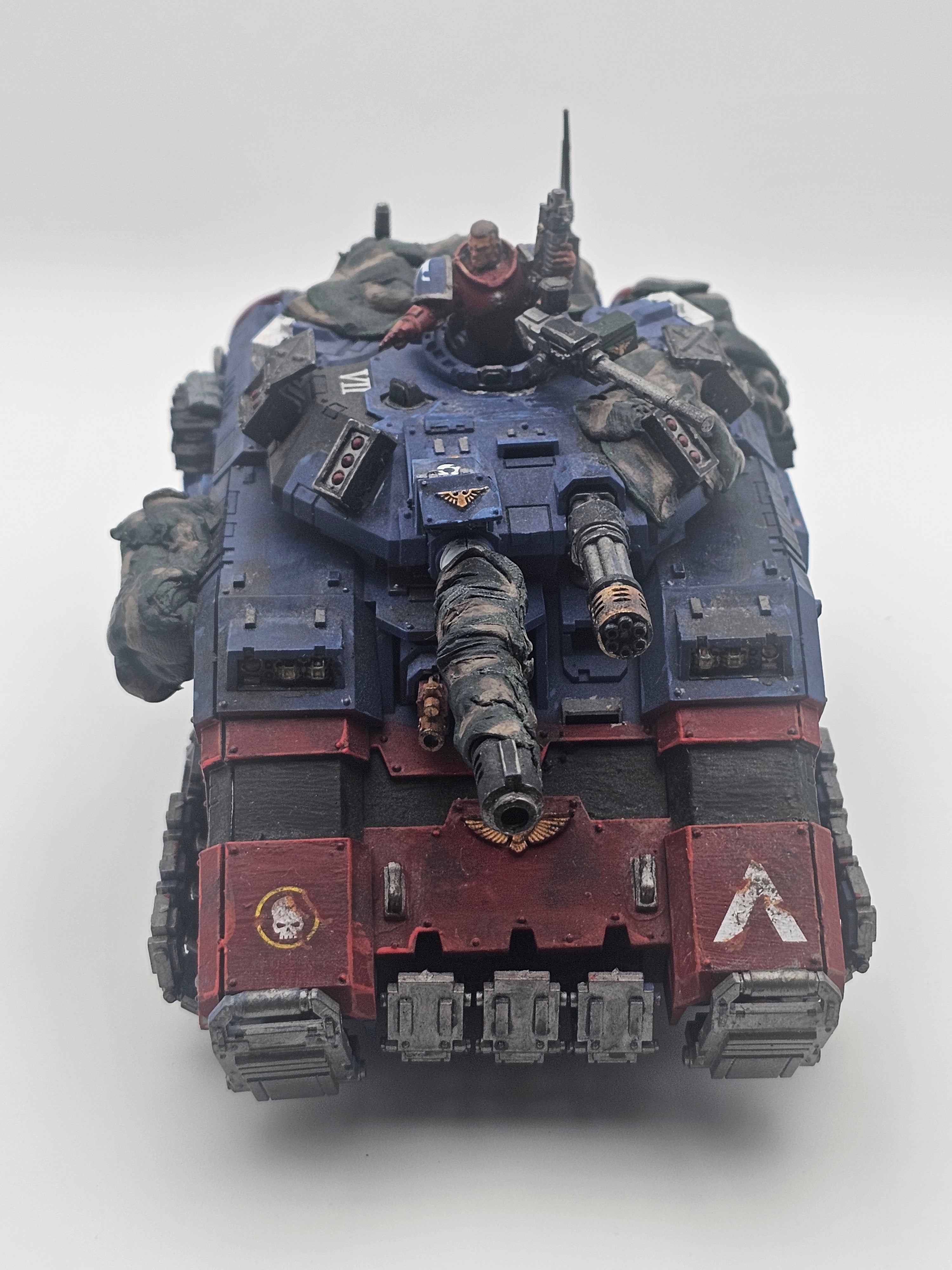 Warhammer 40k Space Marine Repulsor Executioner