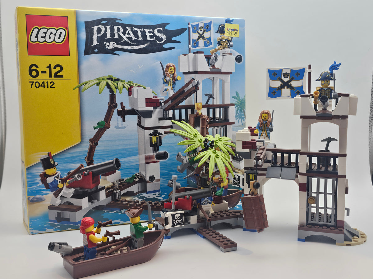 Lego Pirates Soldiers Fort 70412 Complete