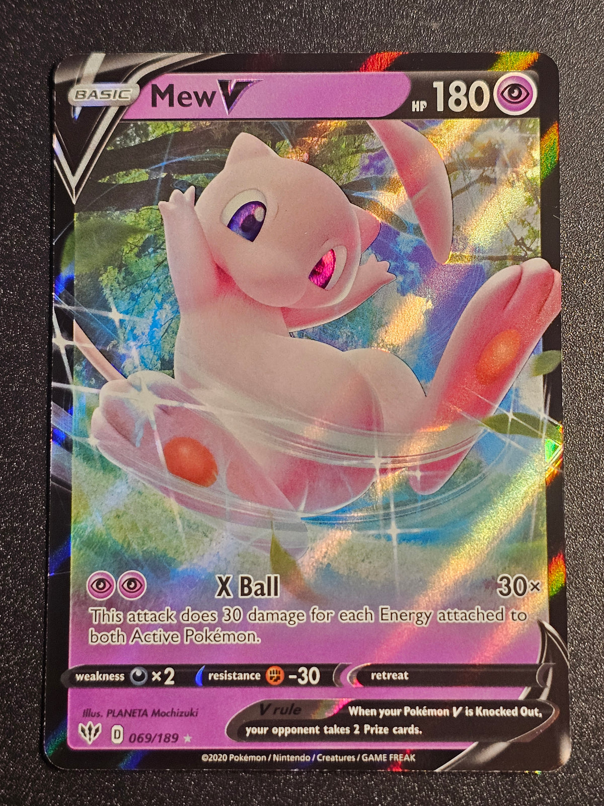Pokemon TCG - Mew V 069/189 Darkness Ablaze