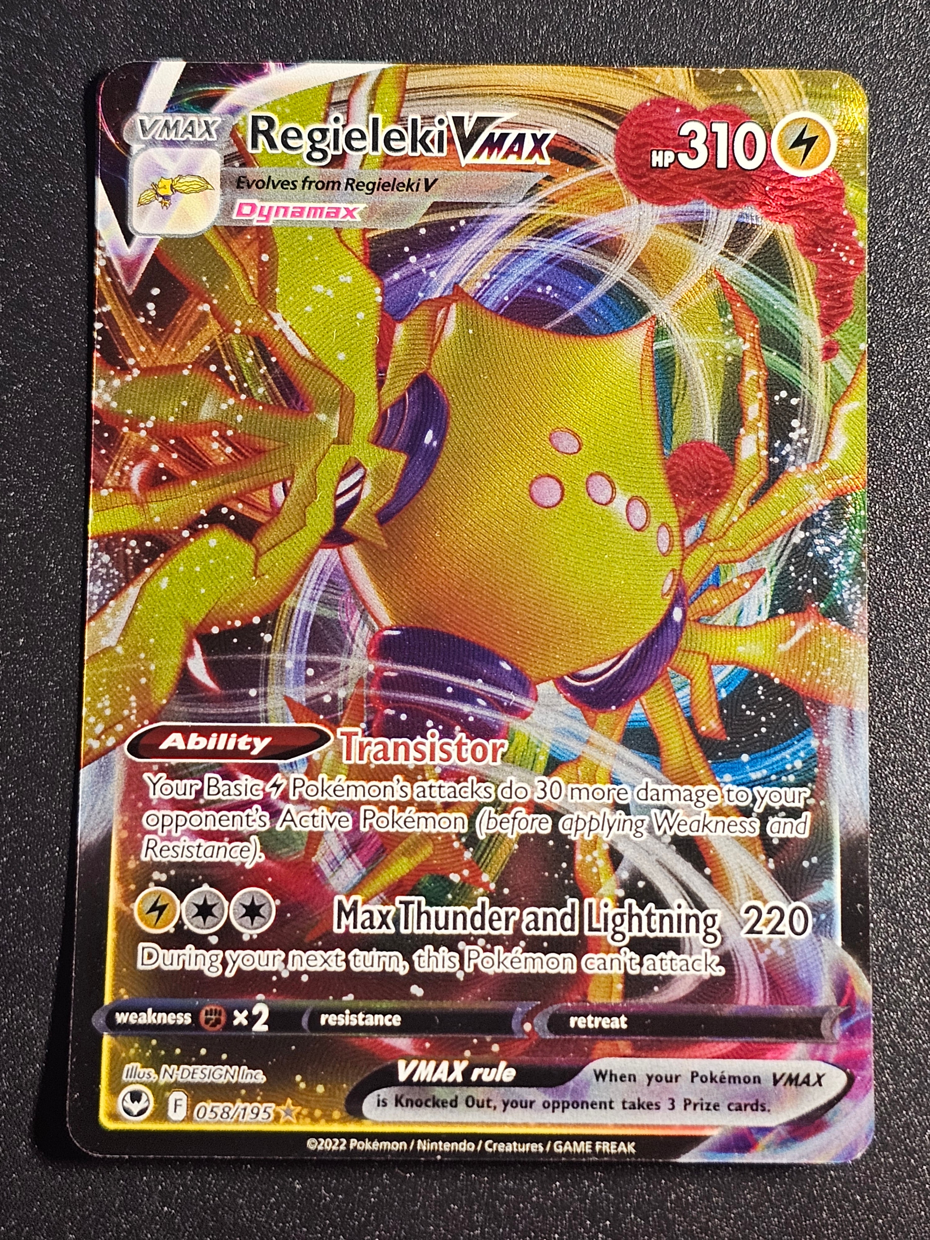 Pokemon TCG - Regieleki VMAX 058/195 Silver Tempest